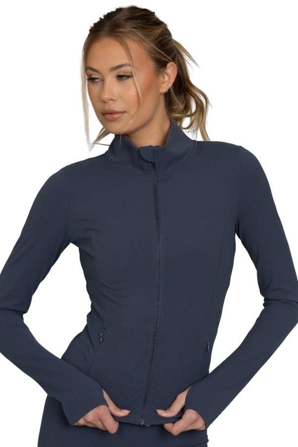 Color: NAVY