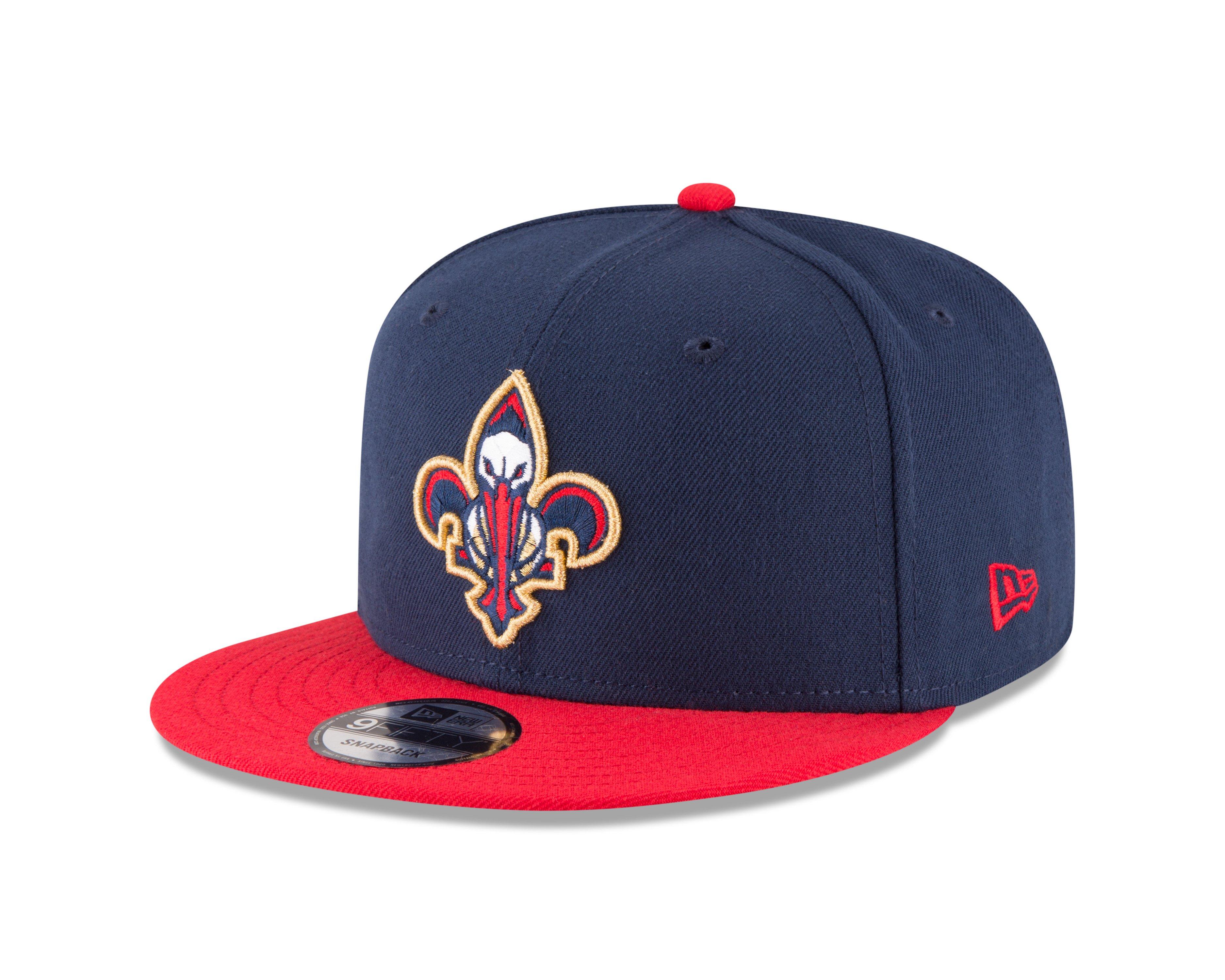 Color: NAVY/RED