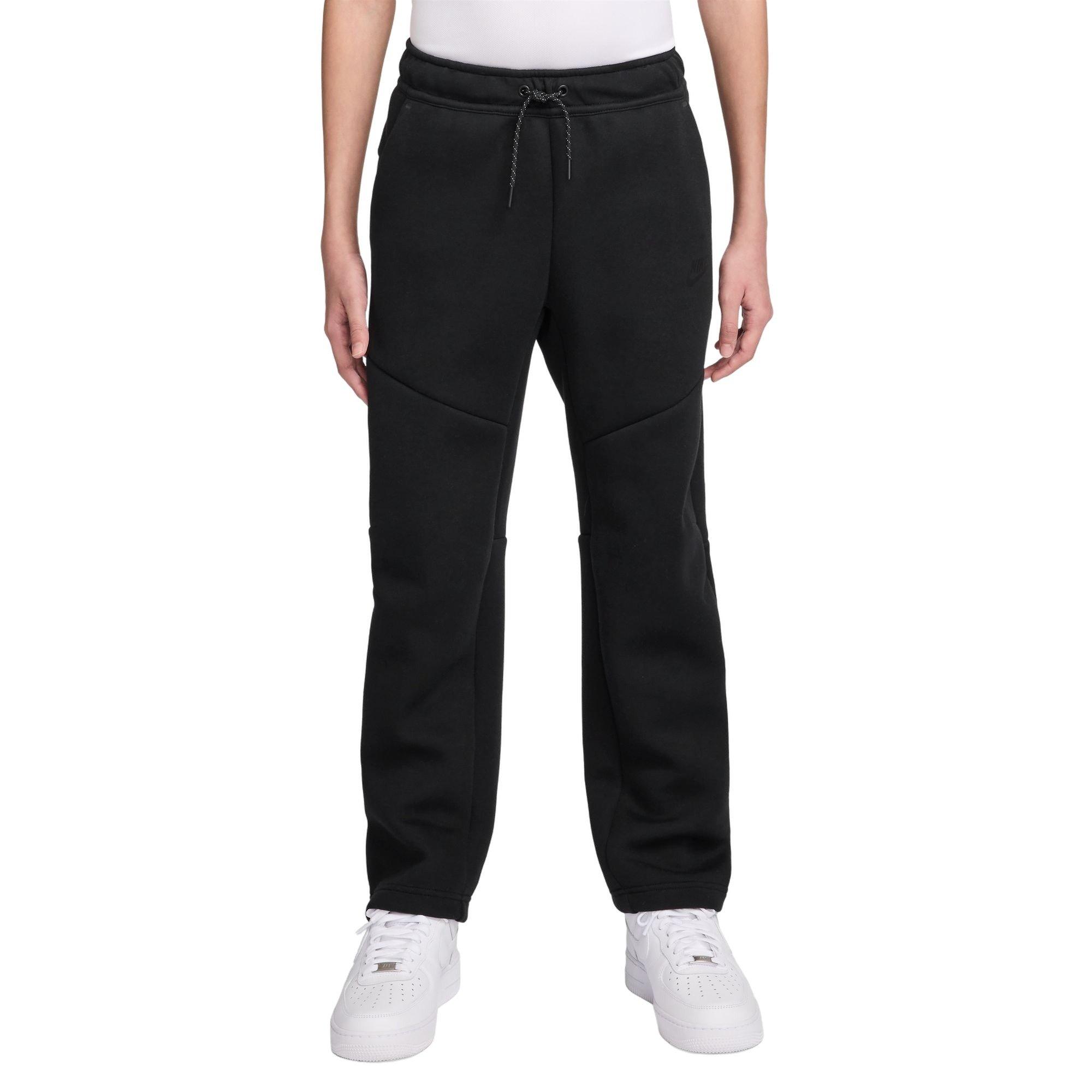 Color: BLACK