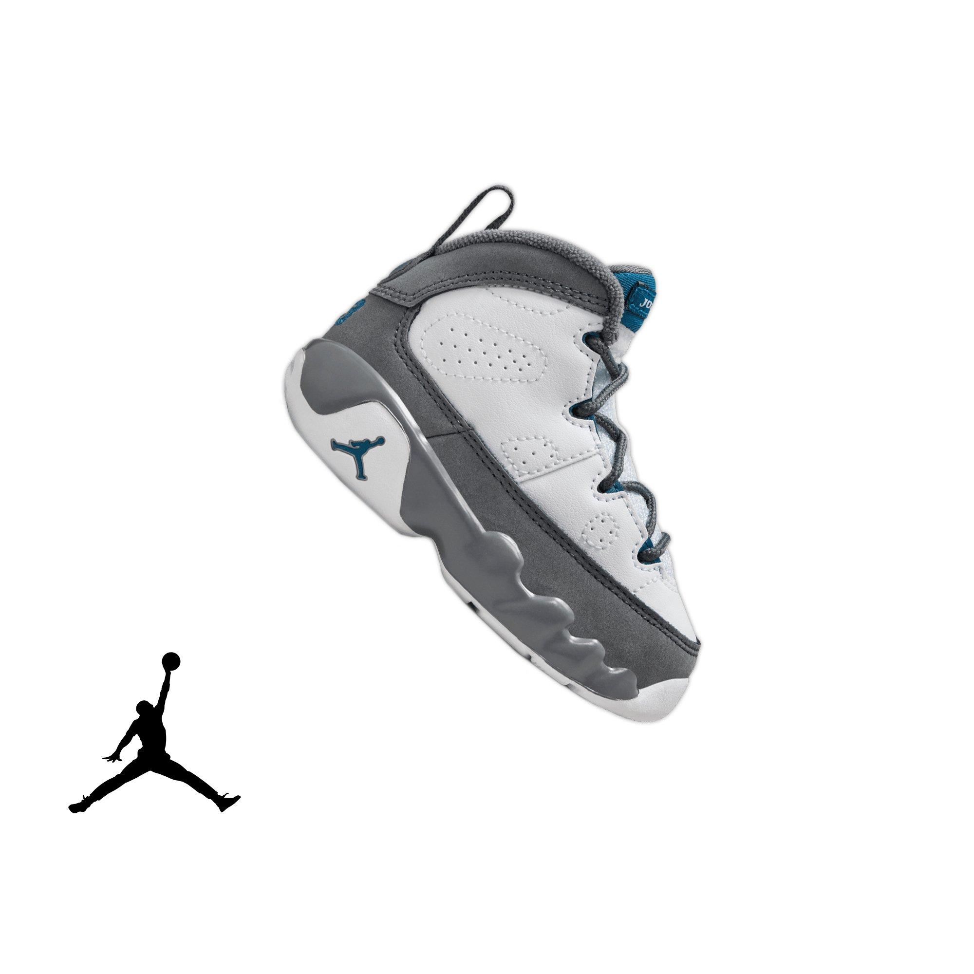 Color: WHITE/FRENCH BLUE/FLINT GREY