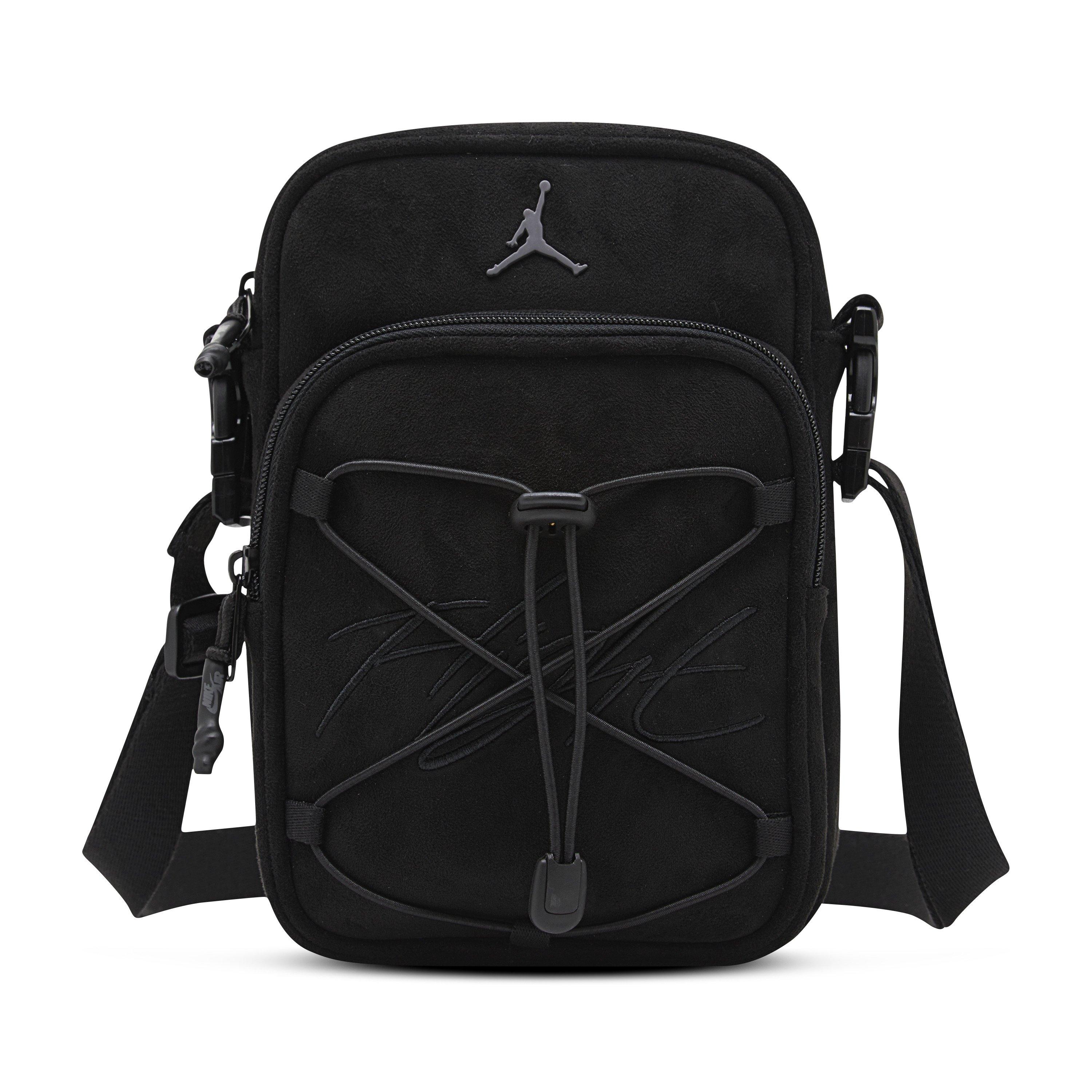 Color: BLACK