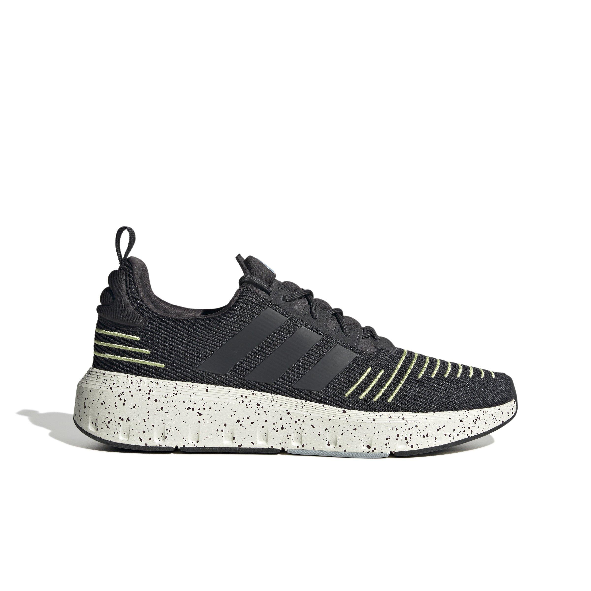 Color: BLACK/CARBON/PULLIM