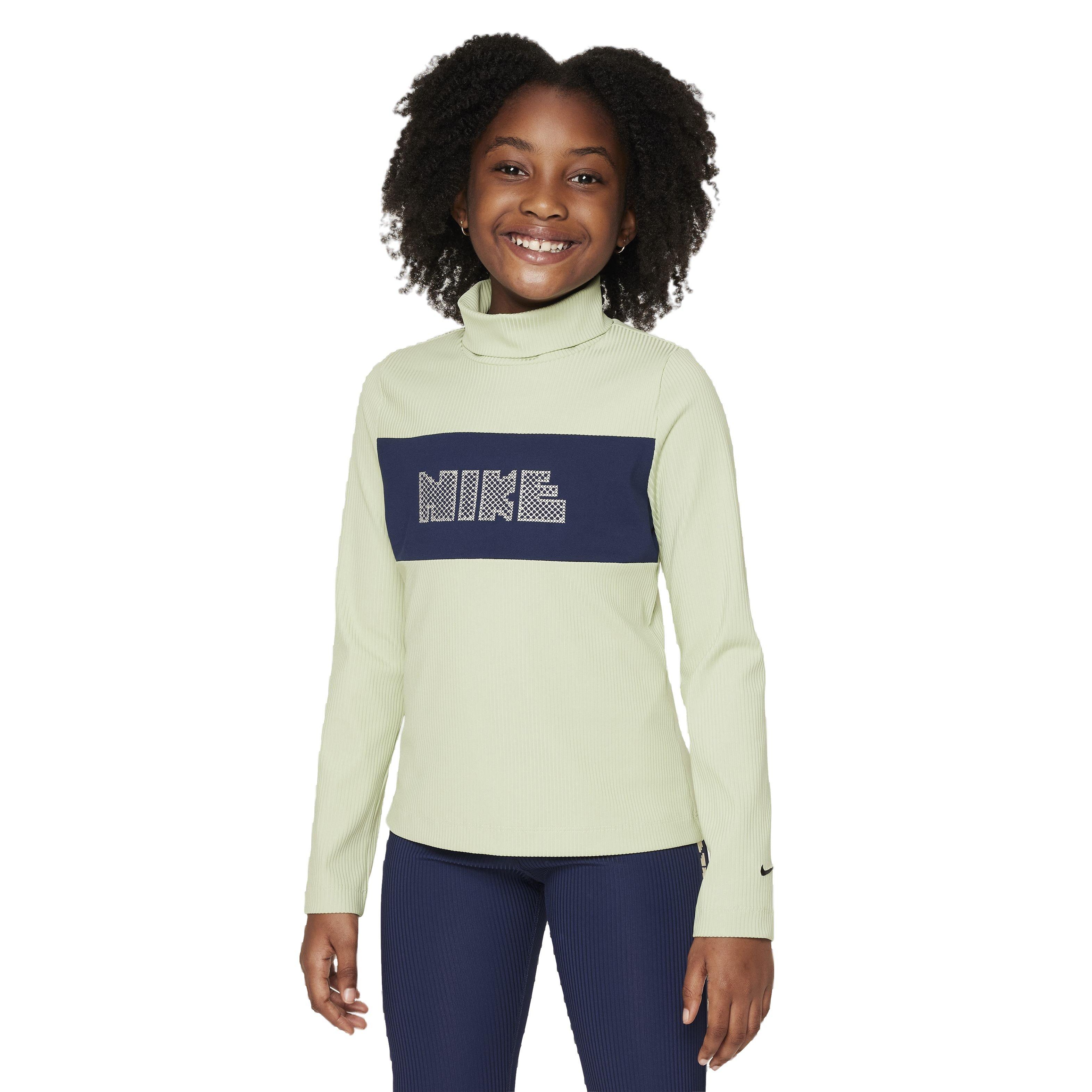 Color: LT GREEN