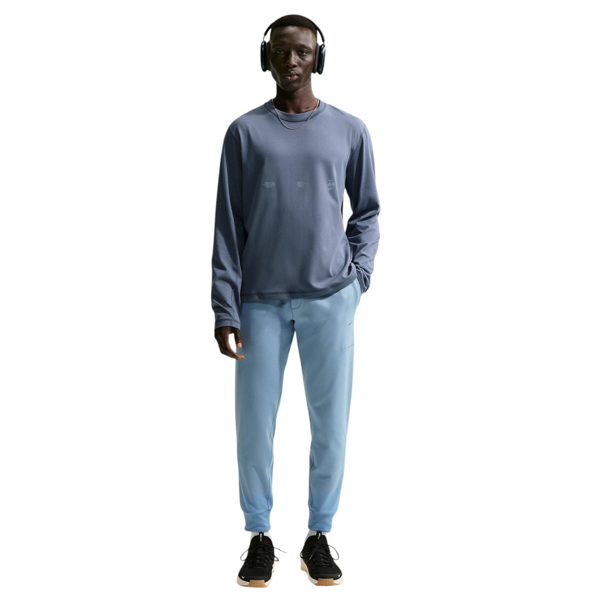 Color: BLUE
