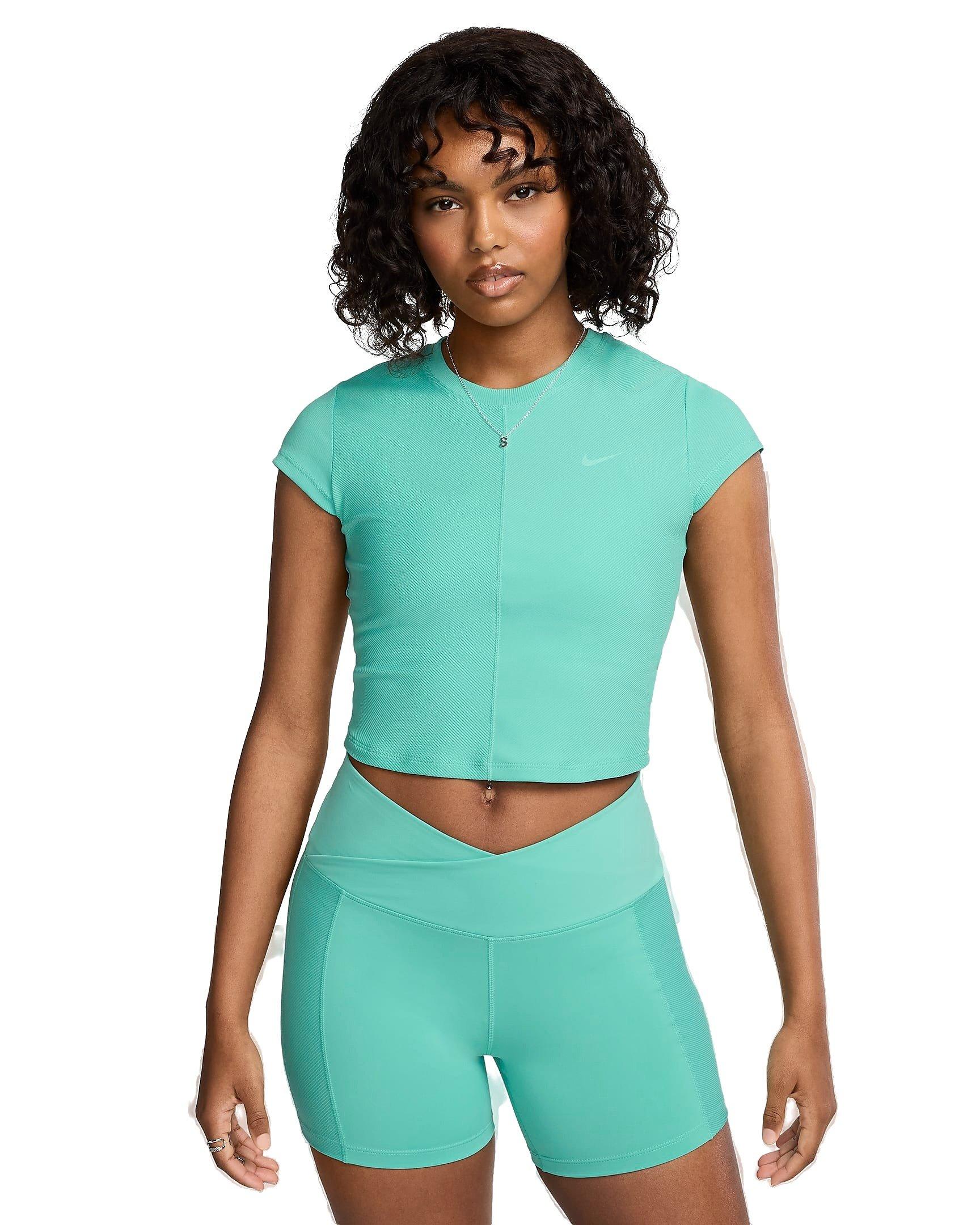 Color: GREEN