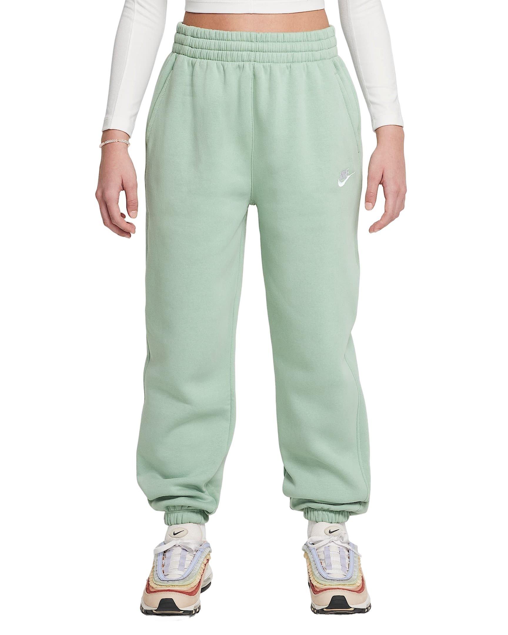 Color: GREEN