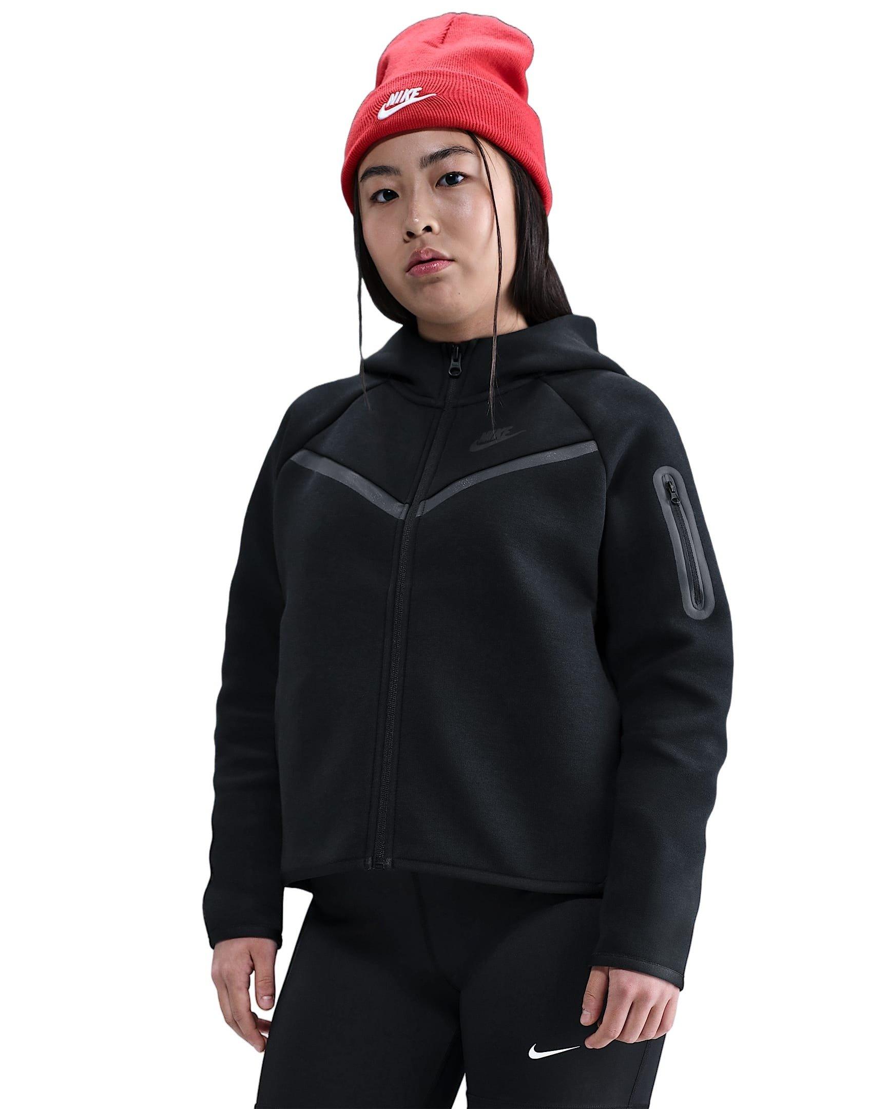 Color: BLACK