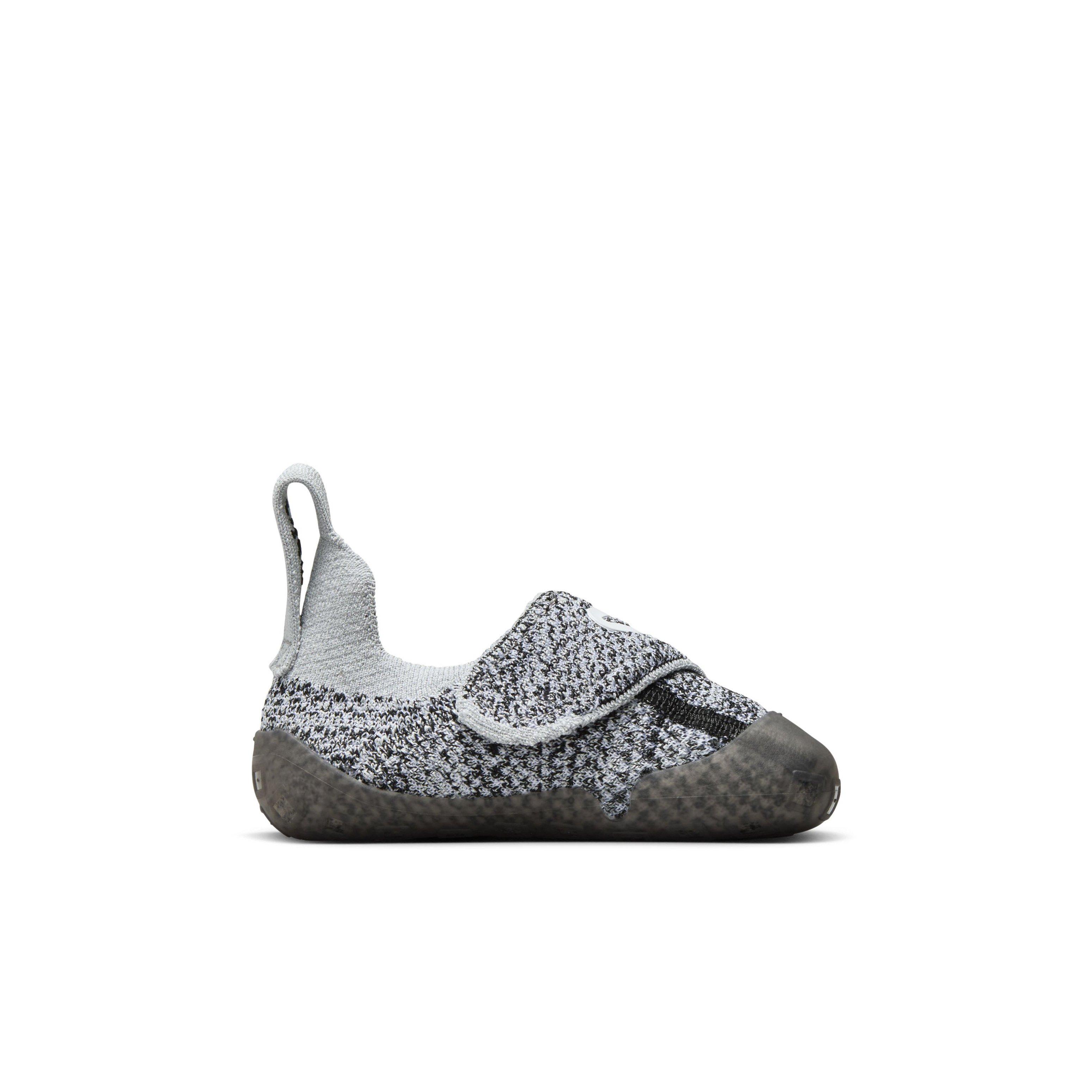 Color: BLACK/GREY/WHITE