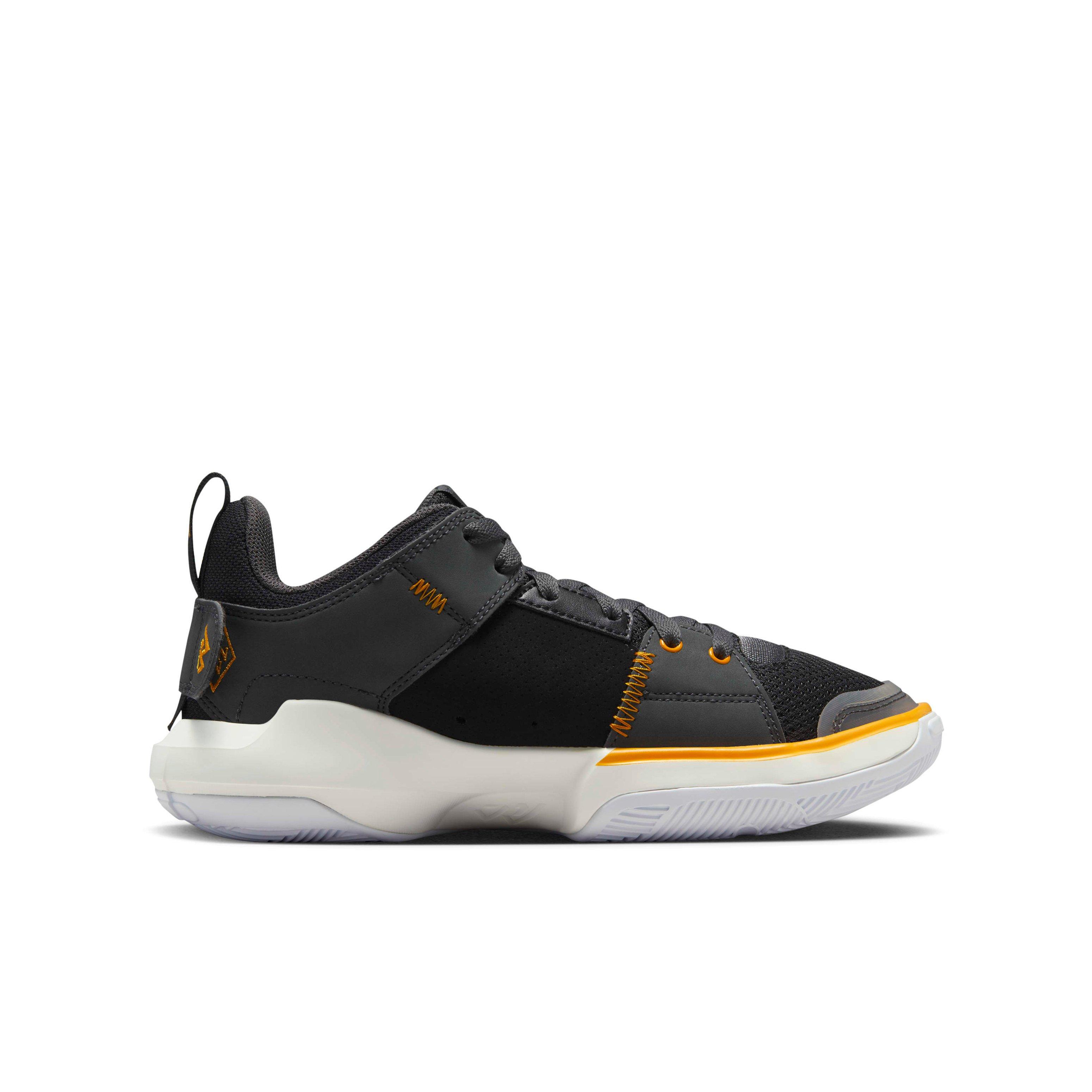 Color: BLACK/ANTHRACITE/SAIL/TAXI