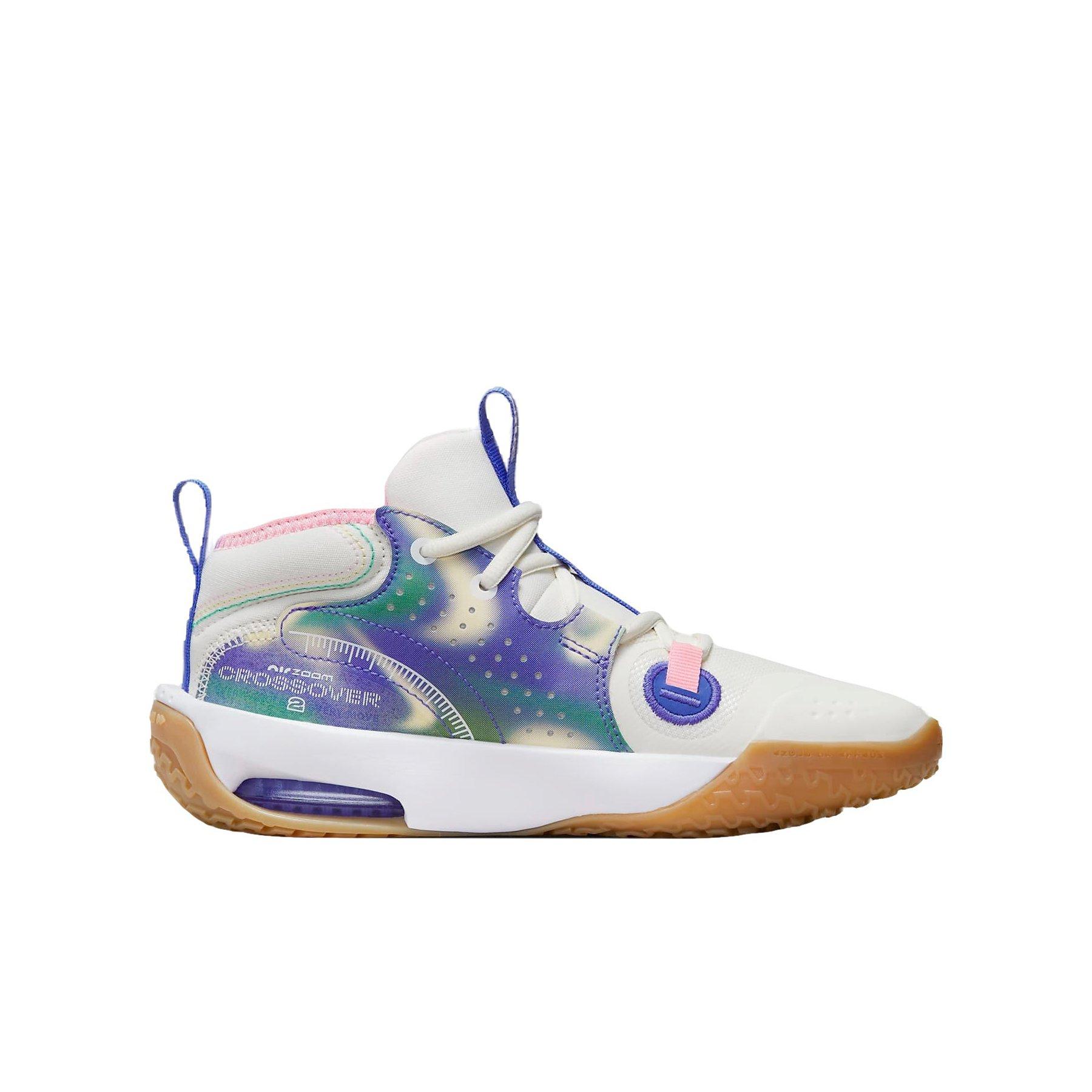 Color: LT ULTRAMARINE/SAIL/WHITE/GREEN