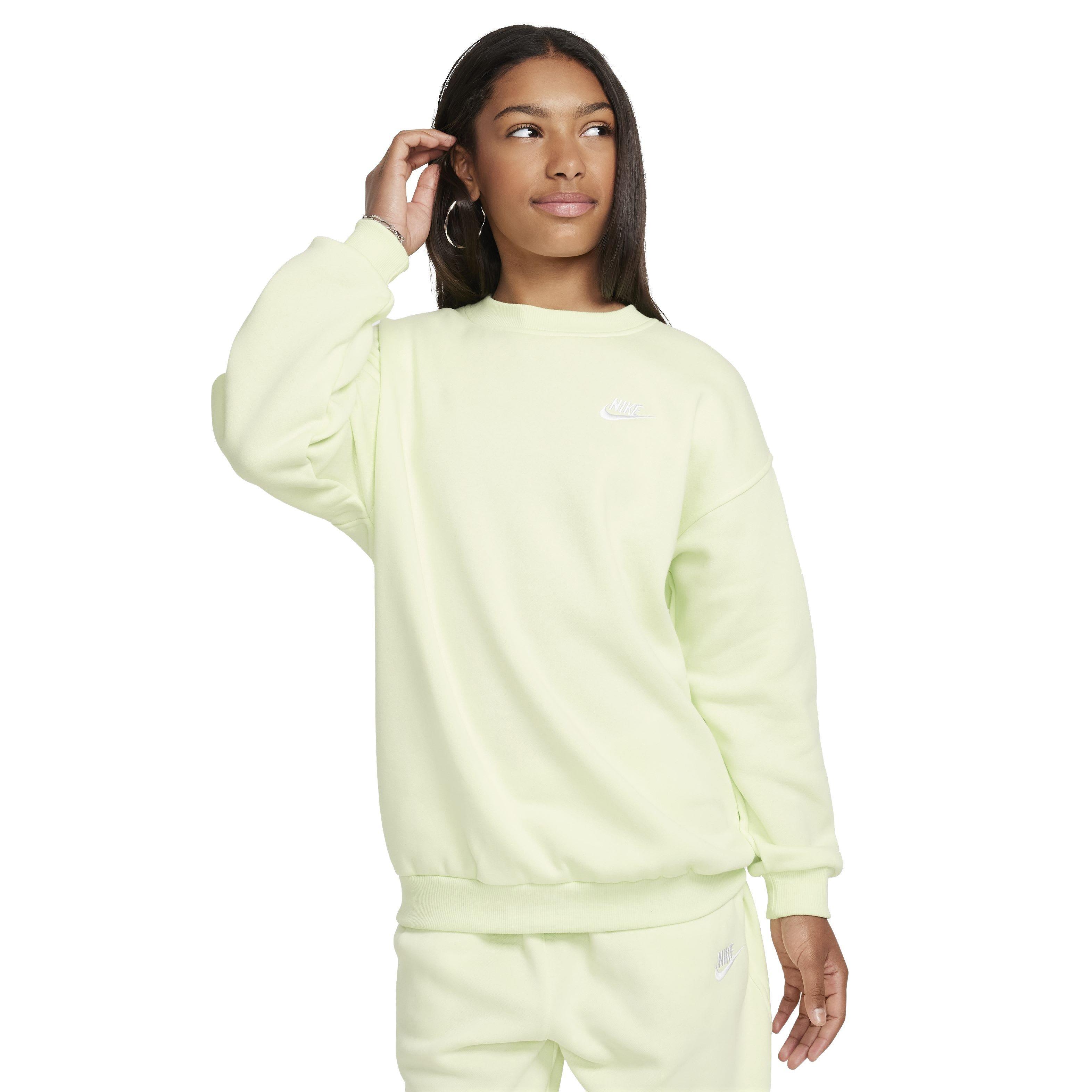 Color: LIGHT GREEN