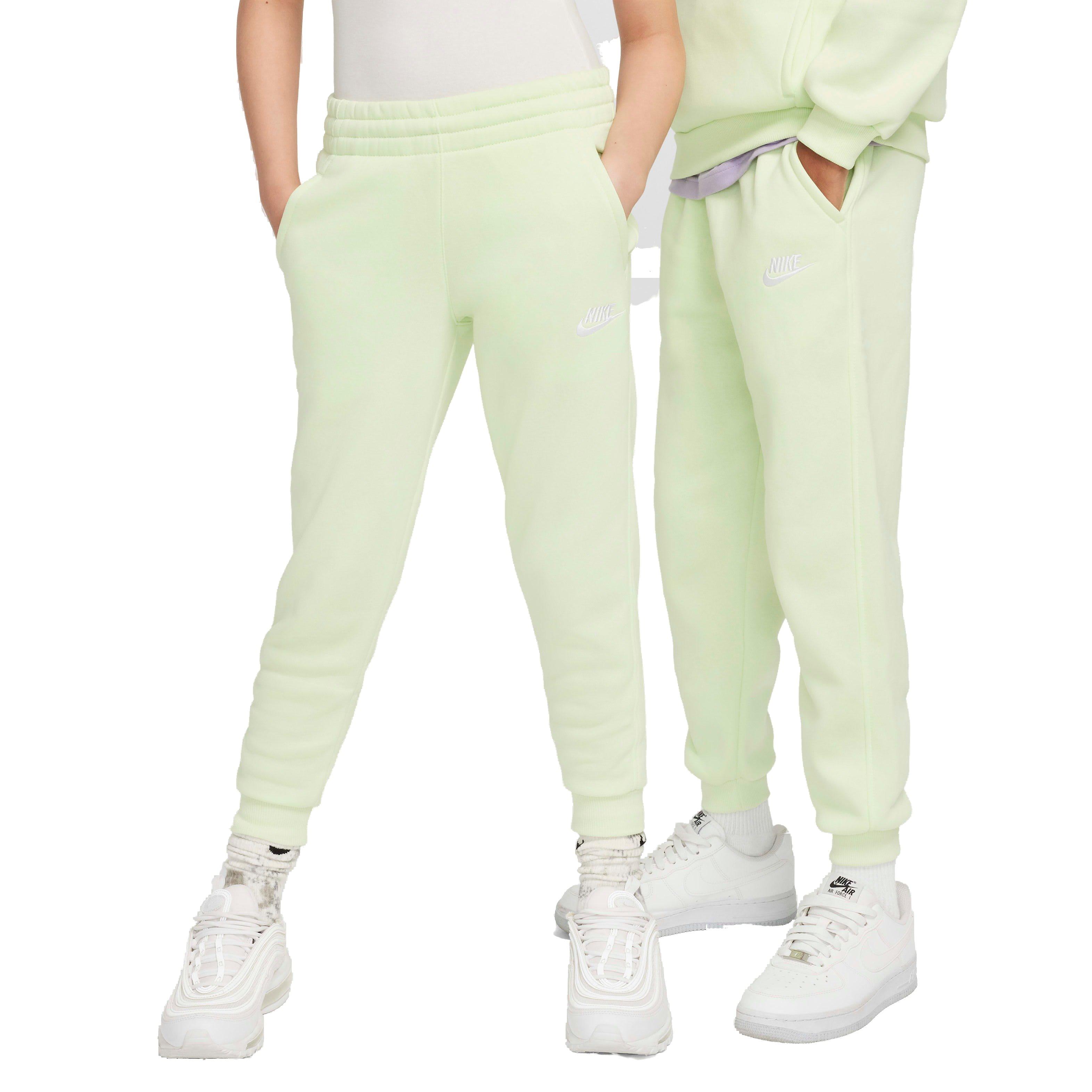 Color: LIGHT GREEN