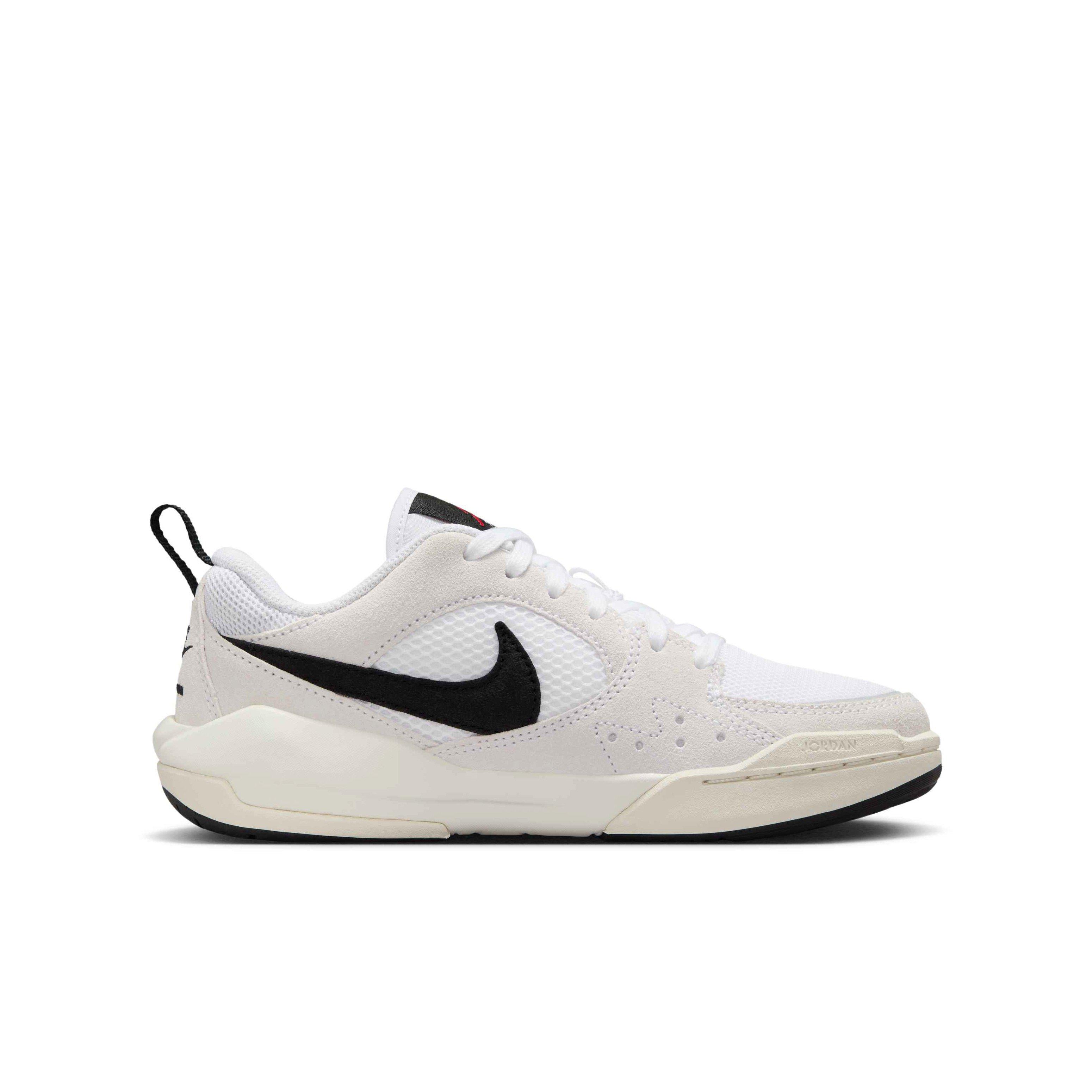 Color: WHITE/WHITE/SAIL/BLACK