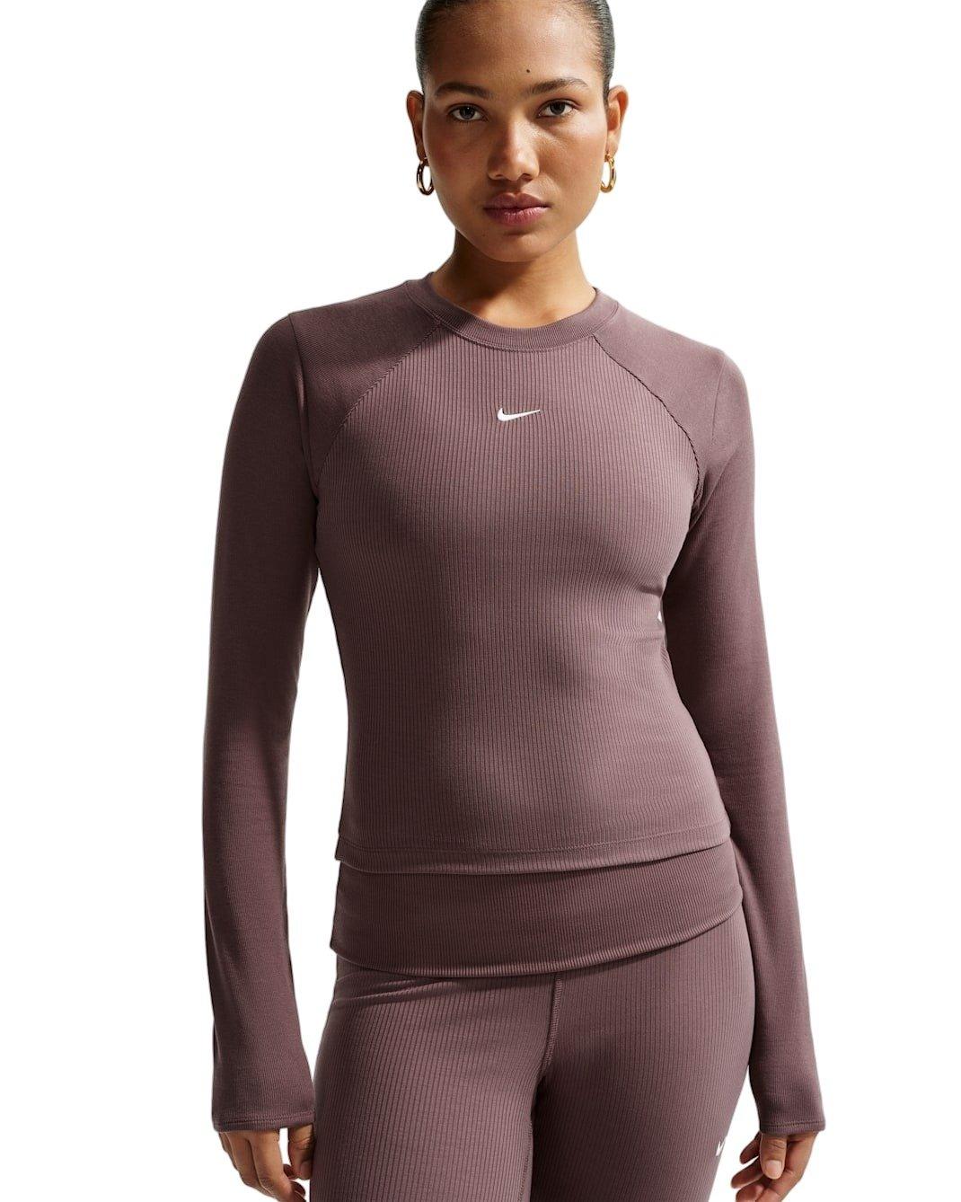 Color: TATTOO PURPLE