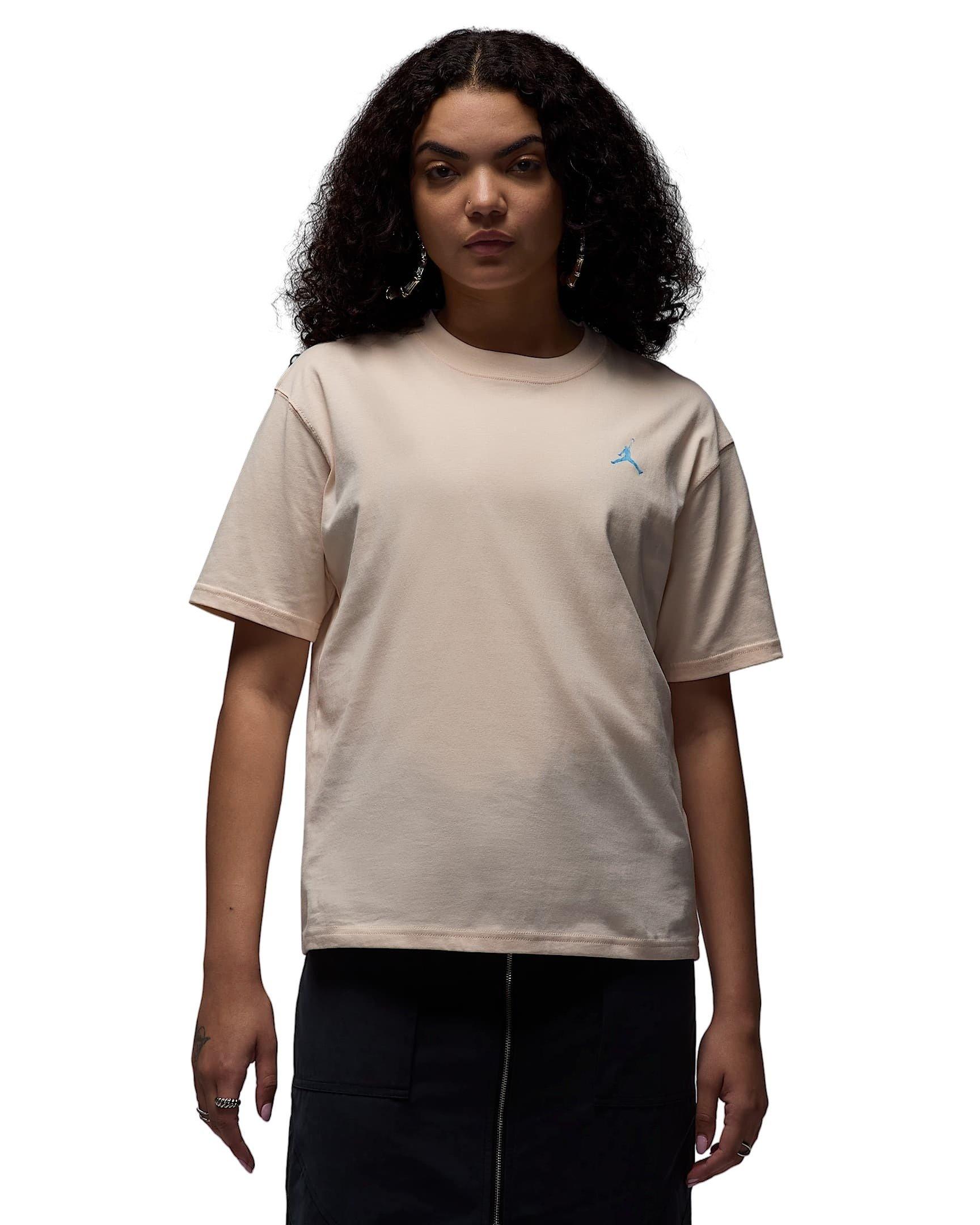 Color: GUAVA