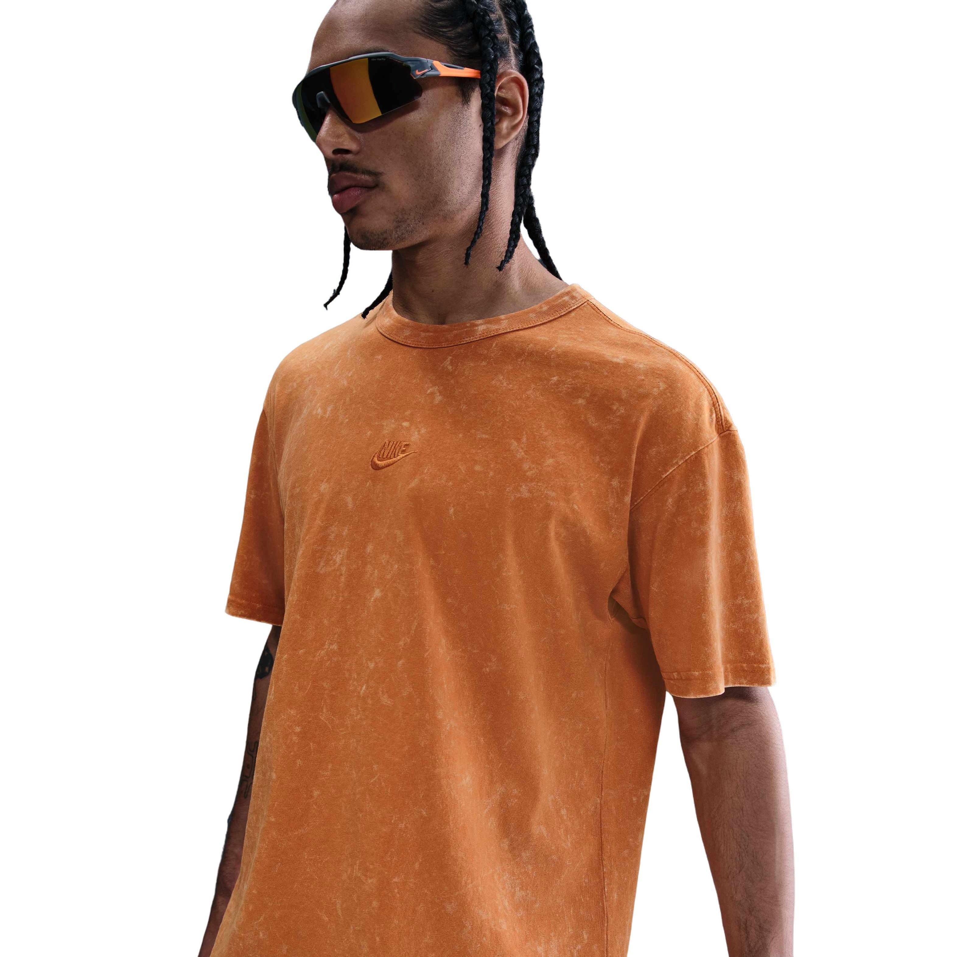 Color: ORANGE