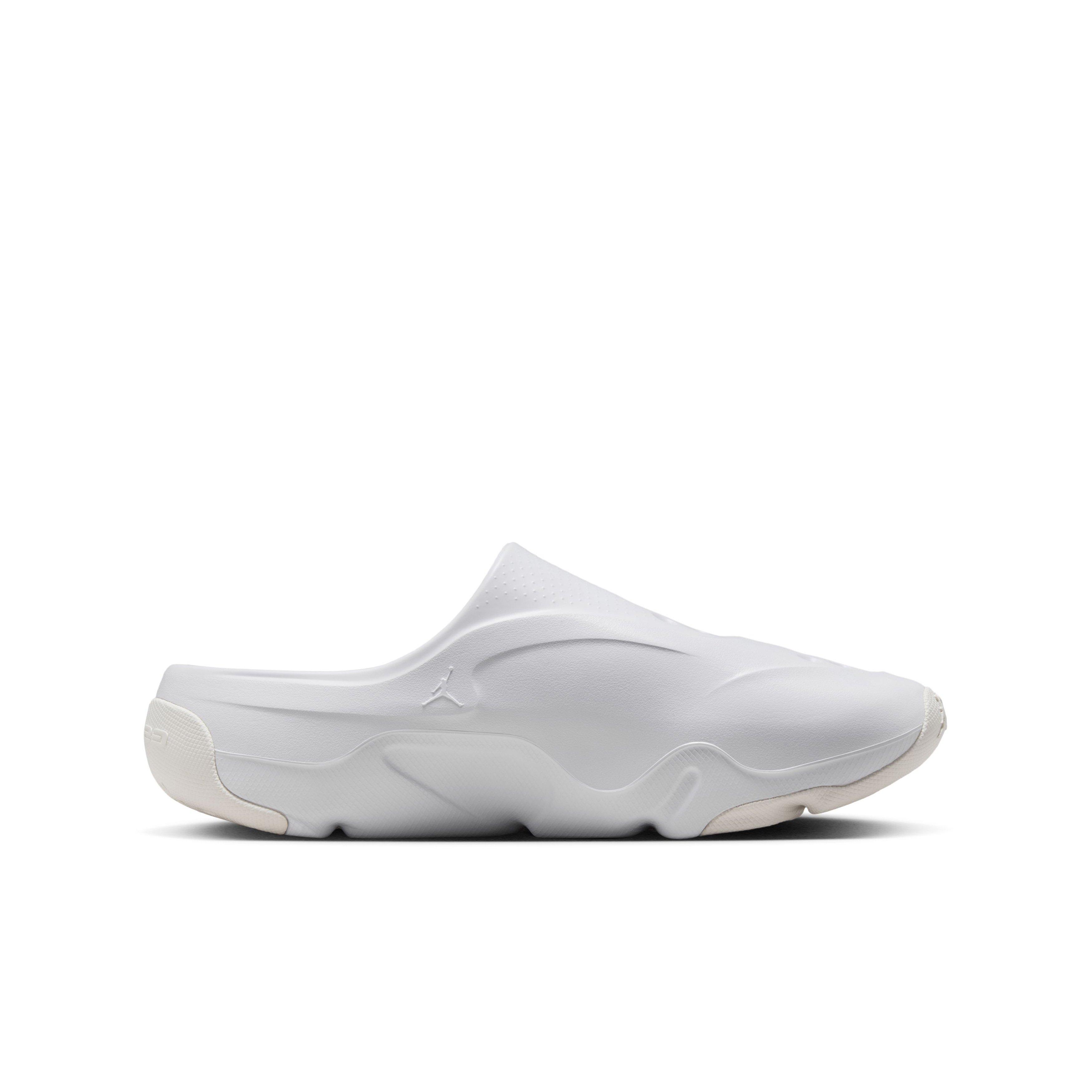 Color: WHITE/SAIL