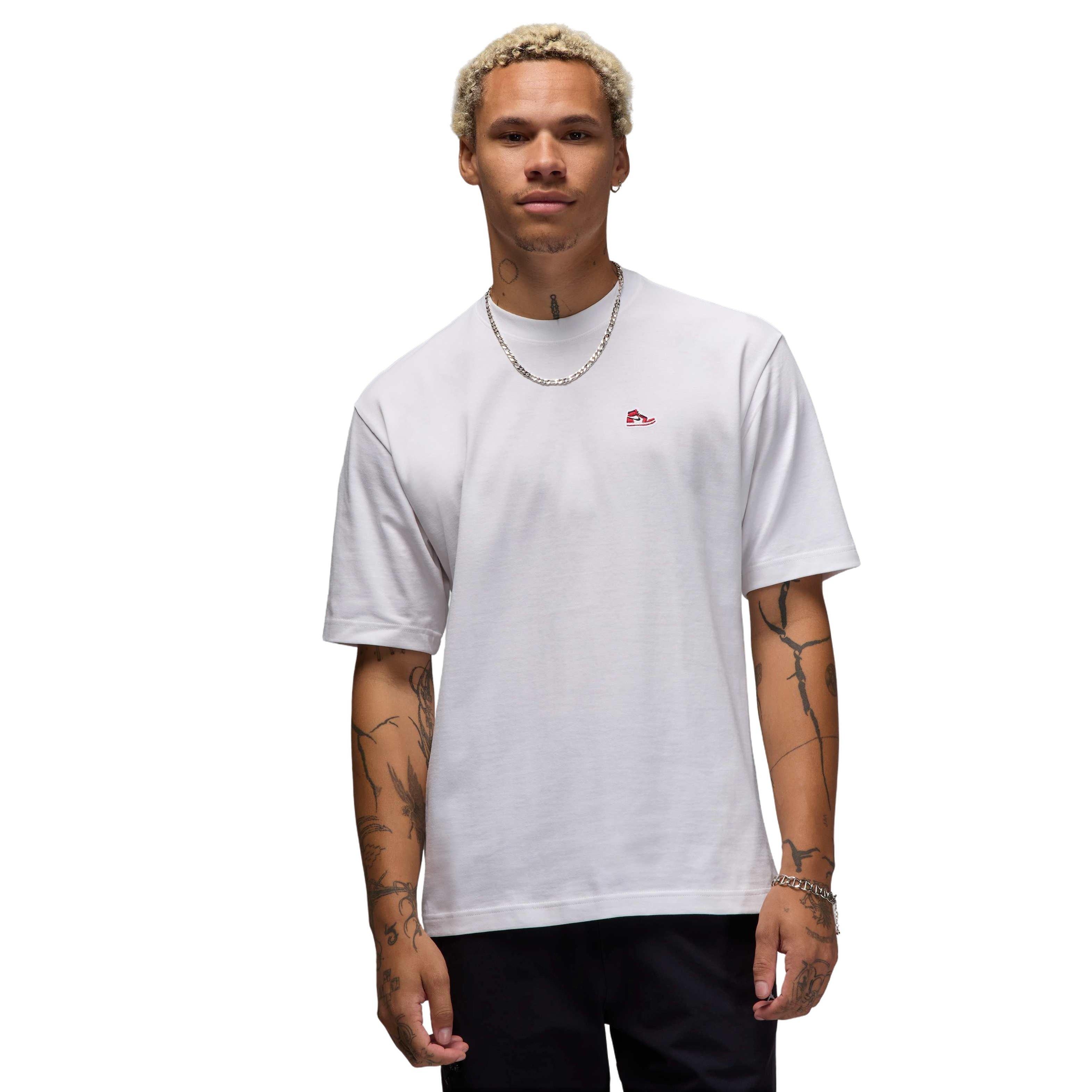 Color: WHITE