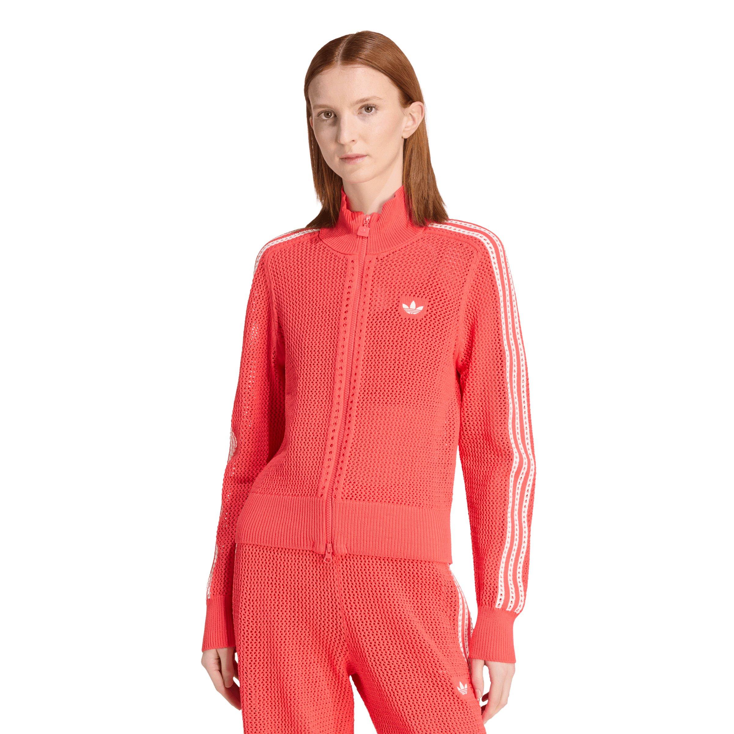 Color: RED