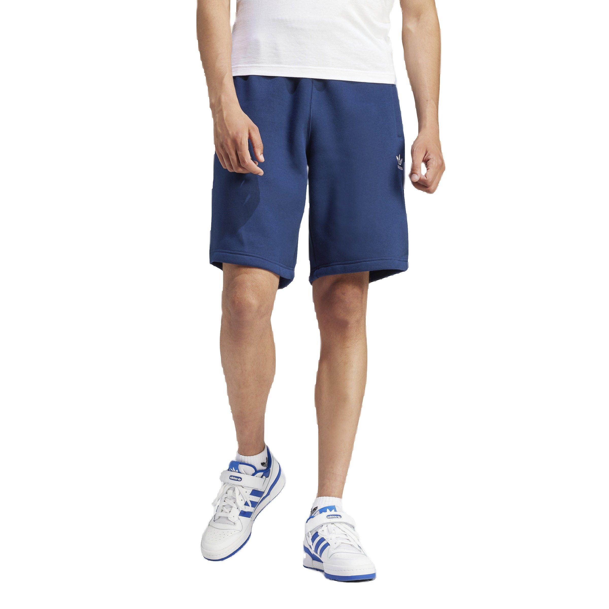 Color: NAVY