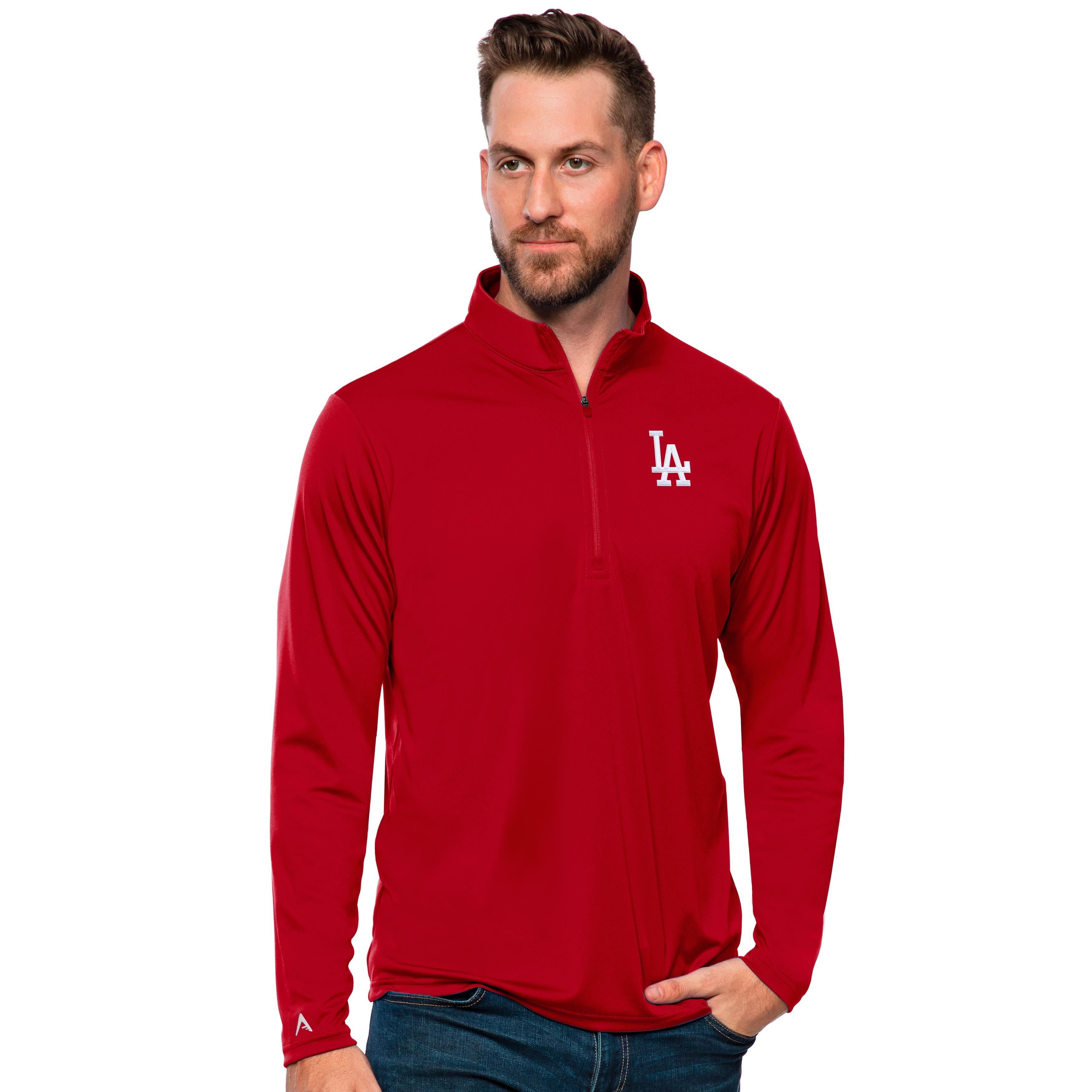 Color: RED