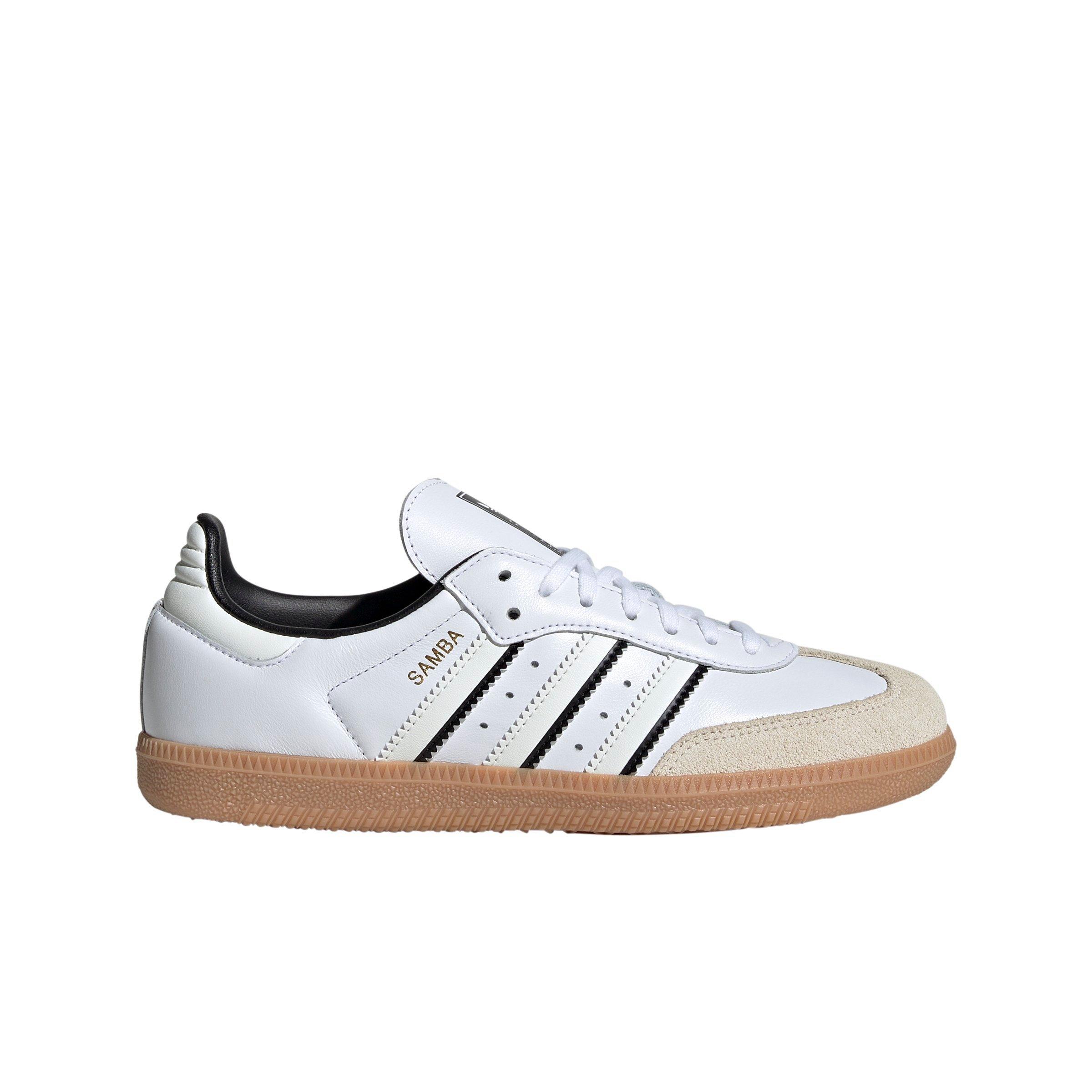 Color: WHITE/OFF WHITE/BLACK