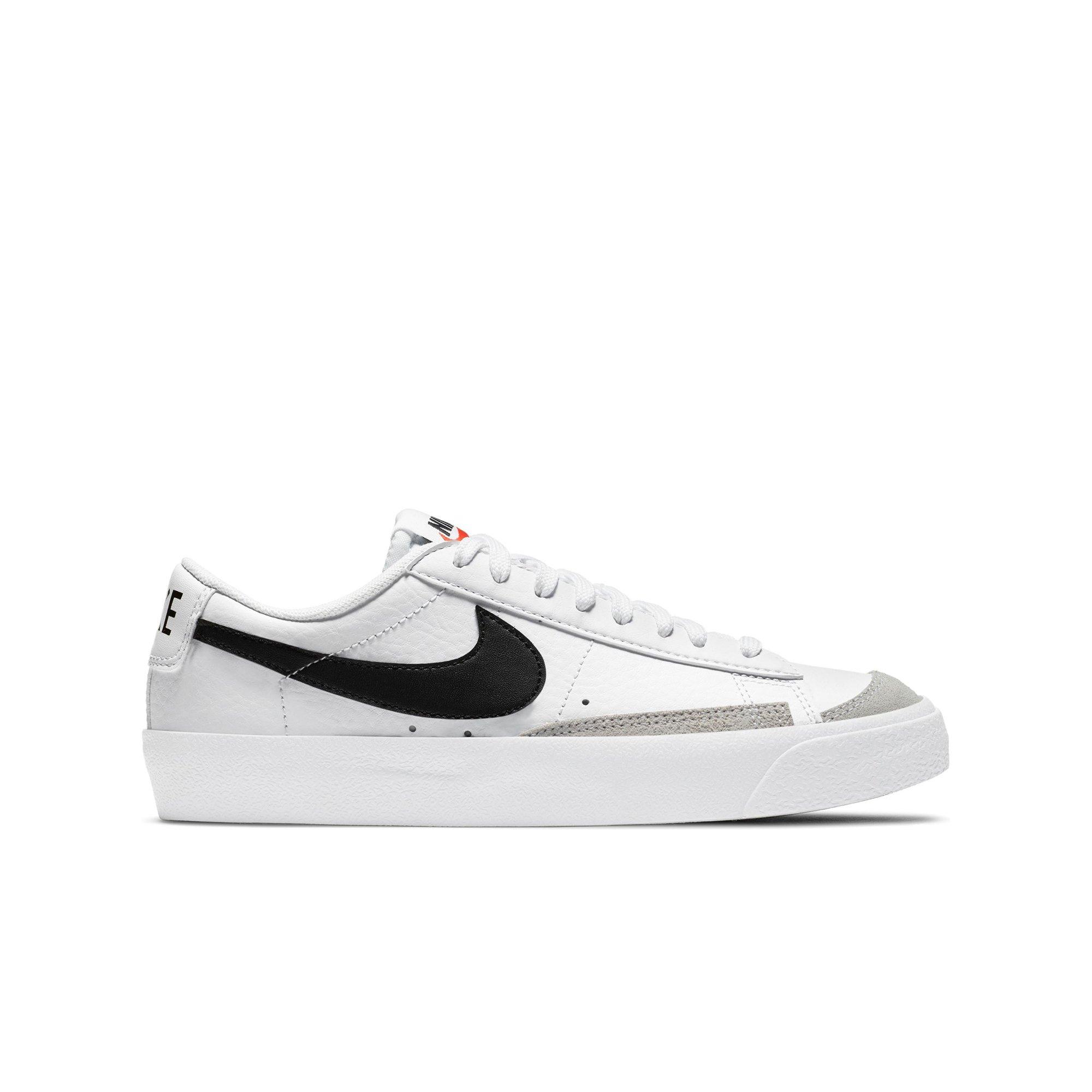 Color: WHITE/BLACK