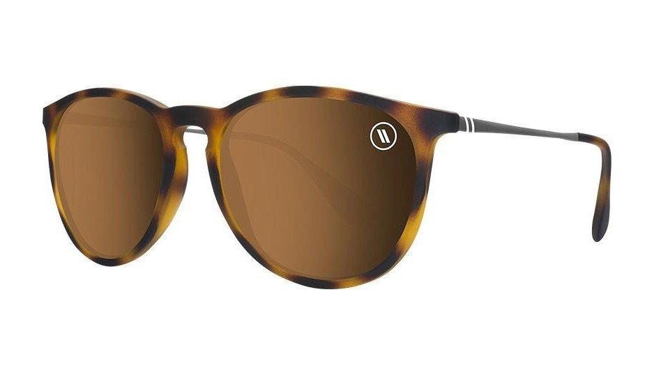 Color: BROWN