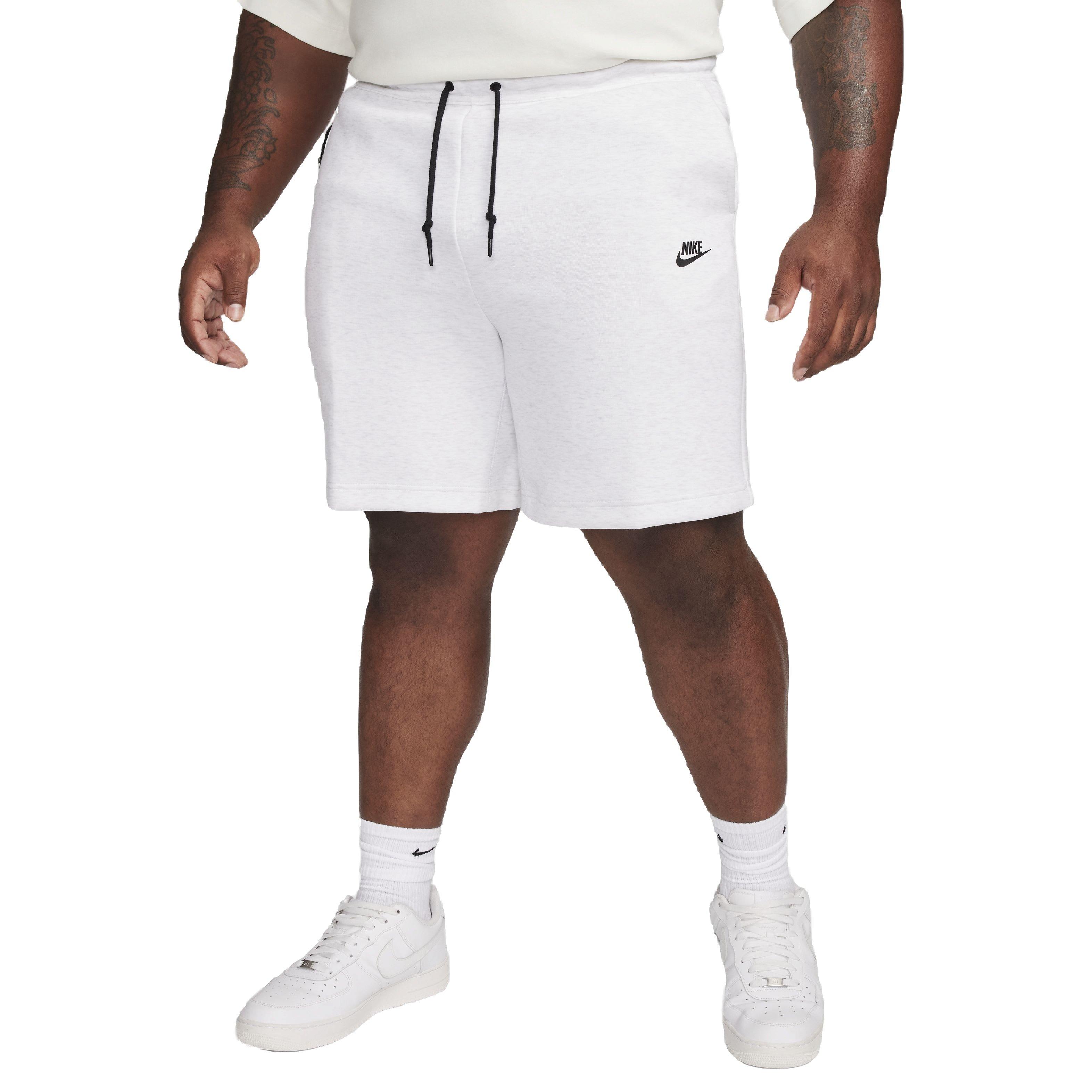 Color: WHITE