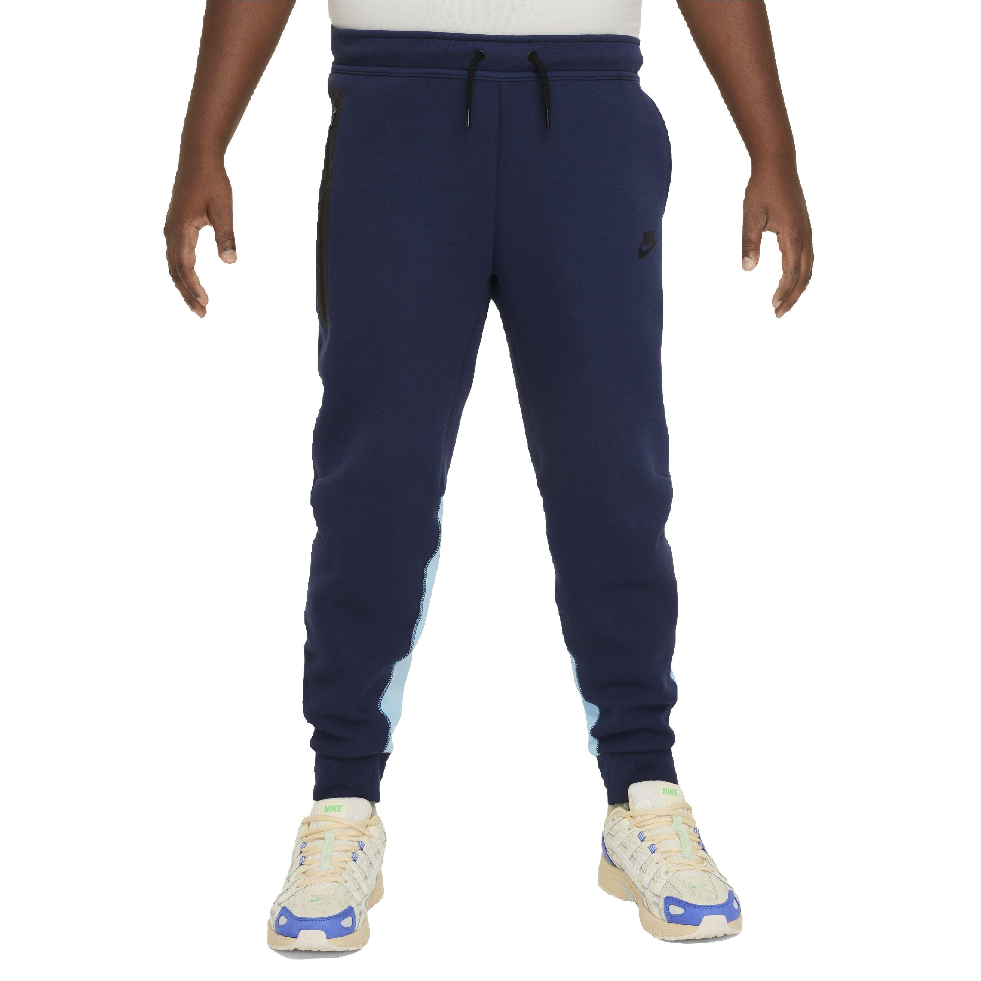 Color: NAVY