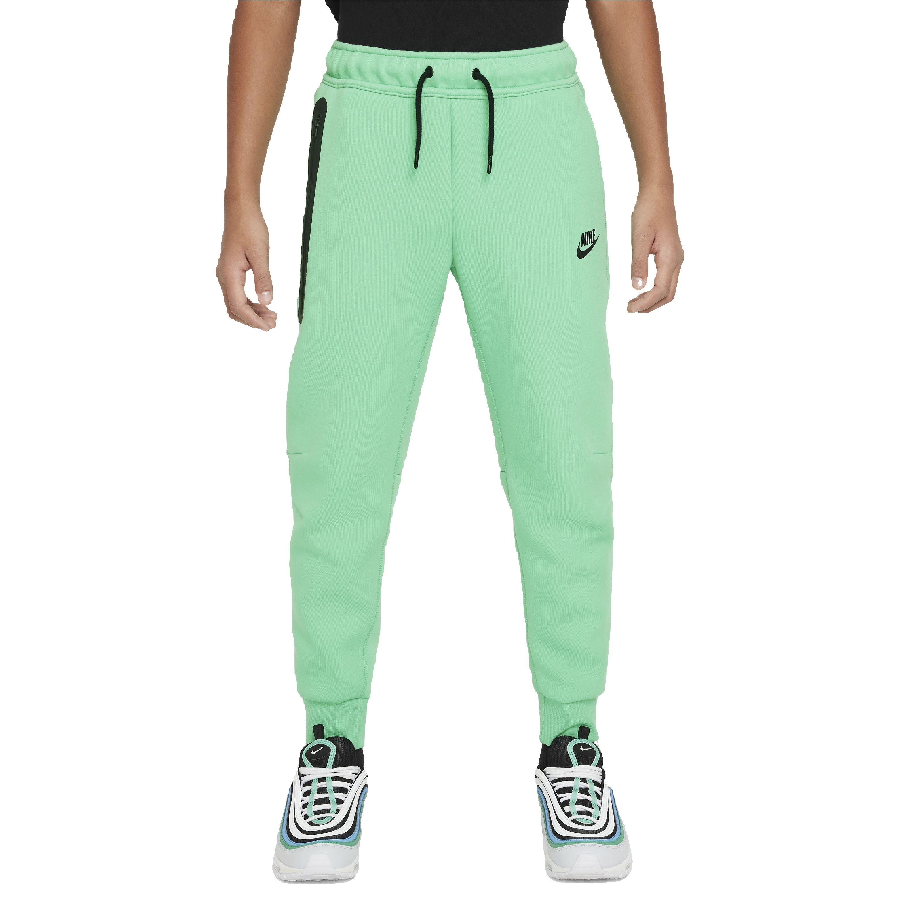 Color: GREEN