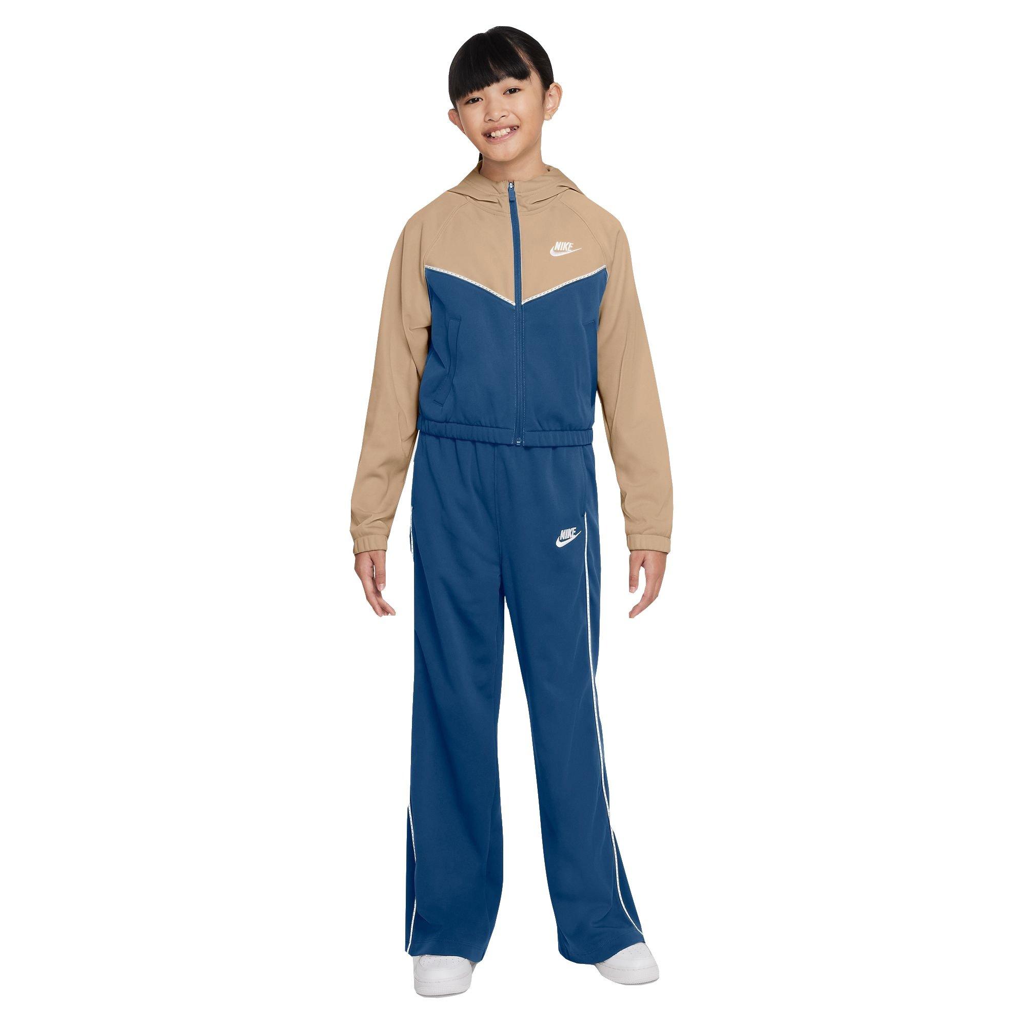 Color: NAVY/TAN