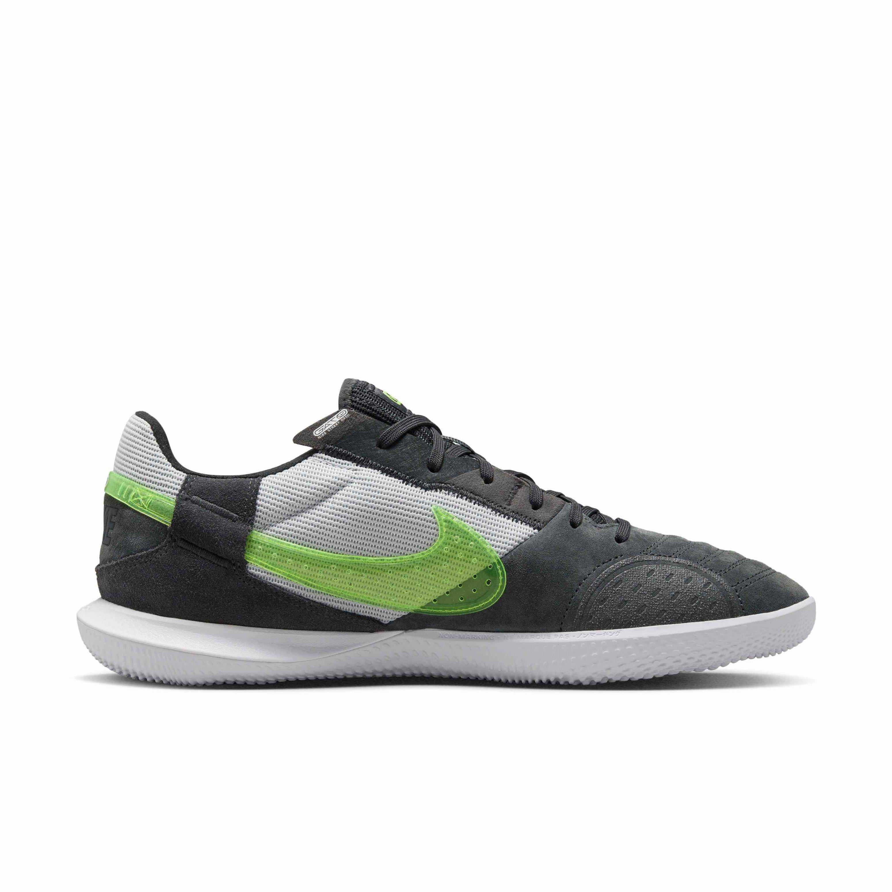 Color: BLACK/VOLT