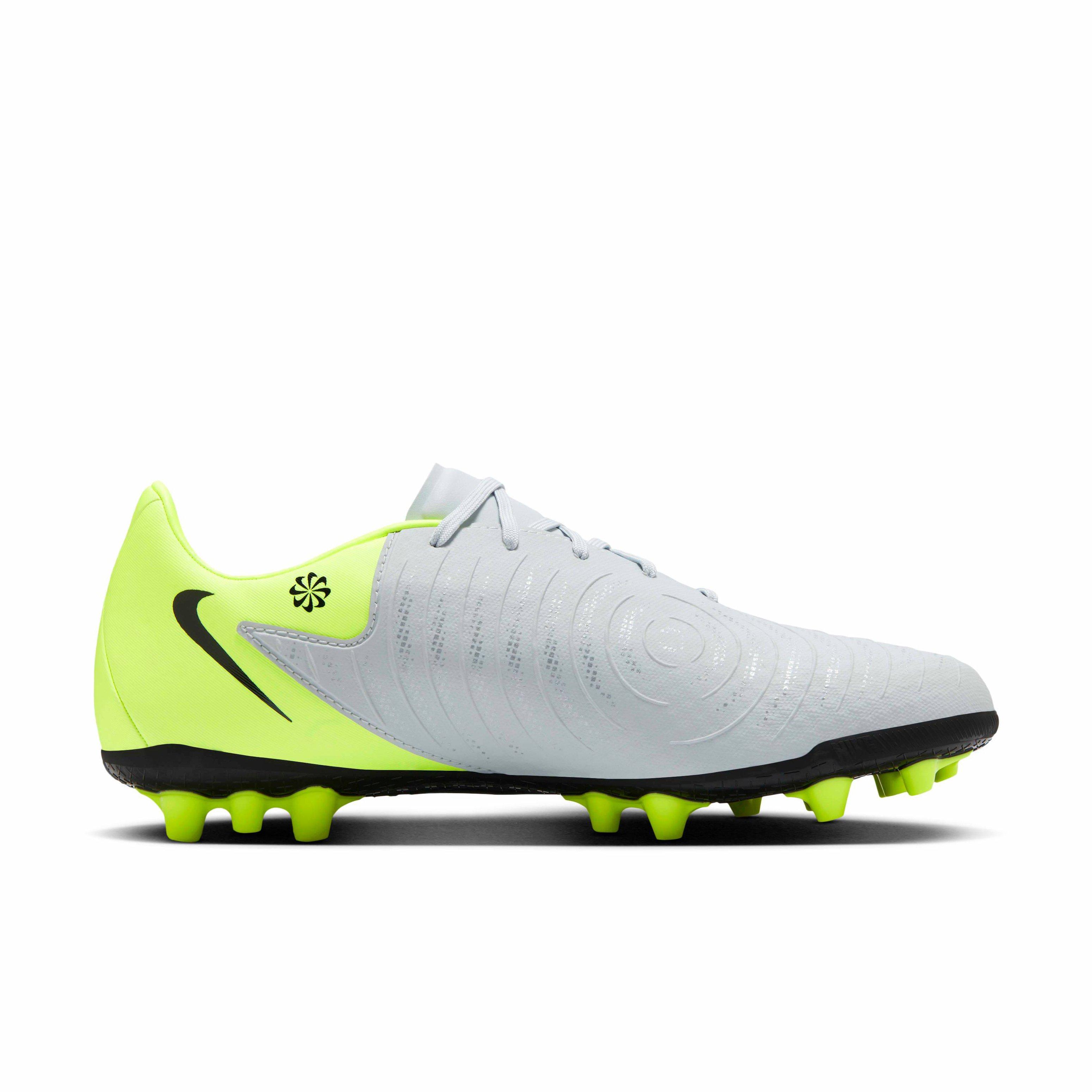 Color: SILVER/VOLT/BLACK