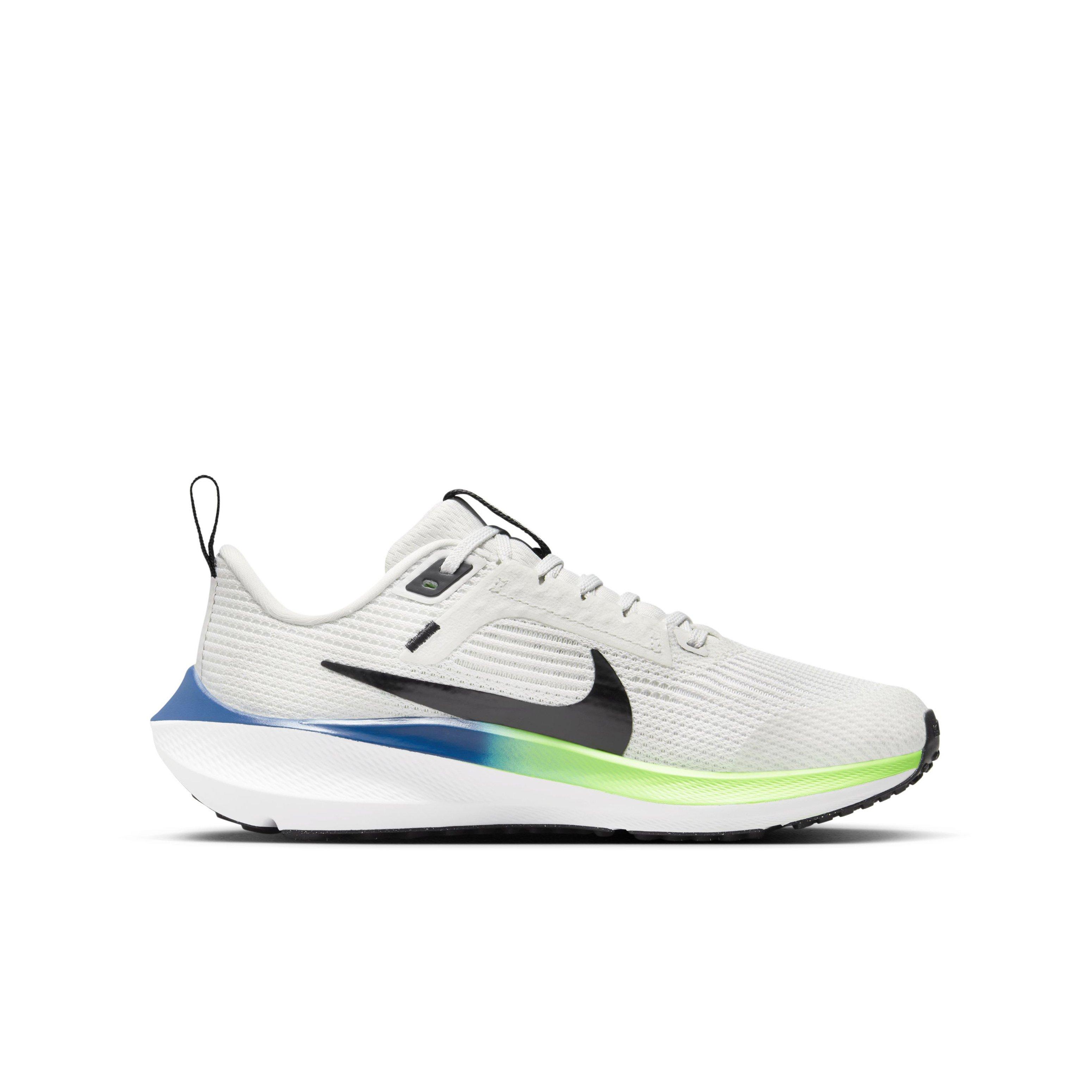 Color: PLATINUM/WHITE/GREEN/BLACK