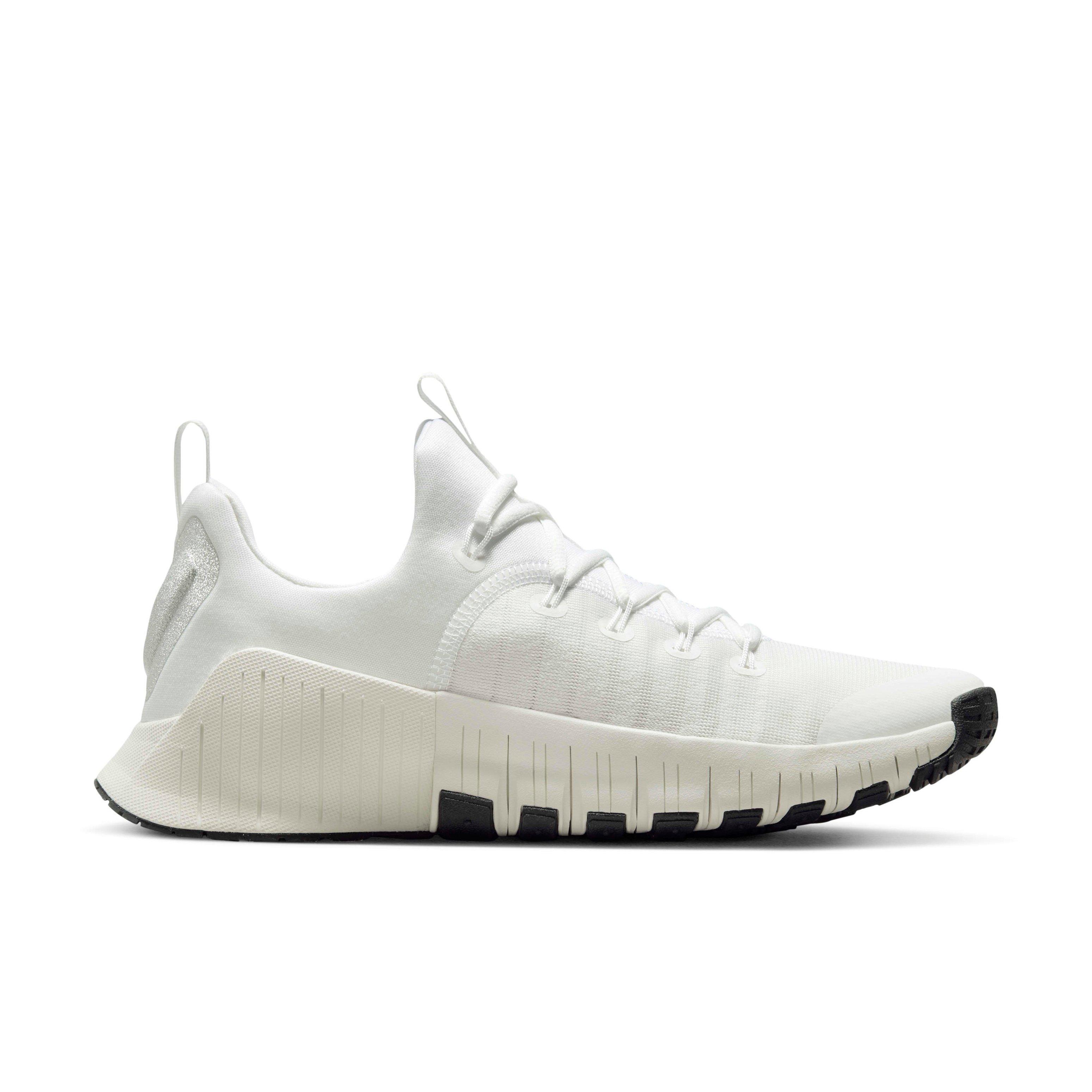 Color: WHITE/SAIL/BLACK/SILVER