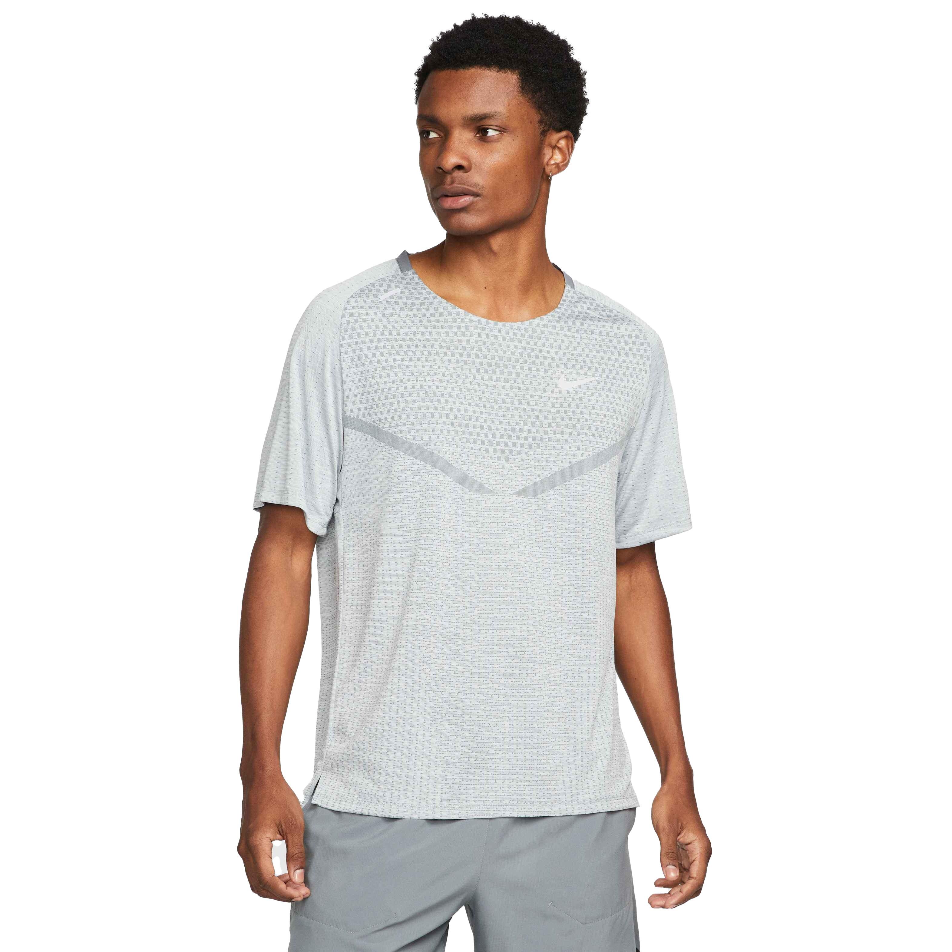 color: GREY