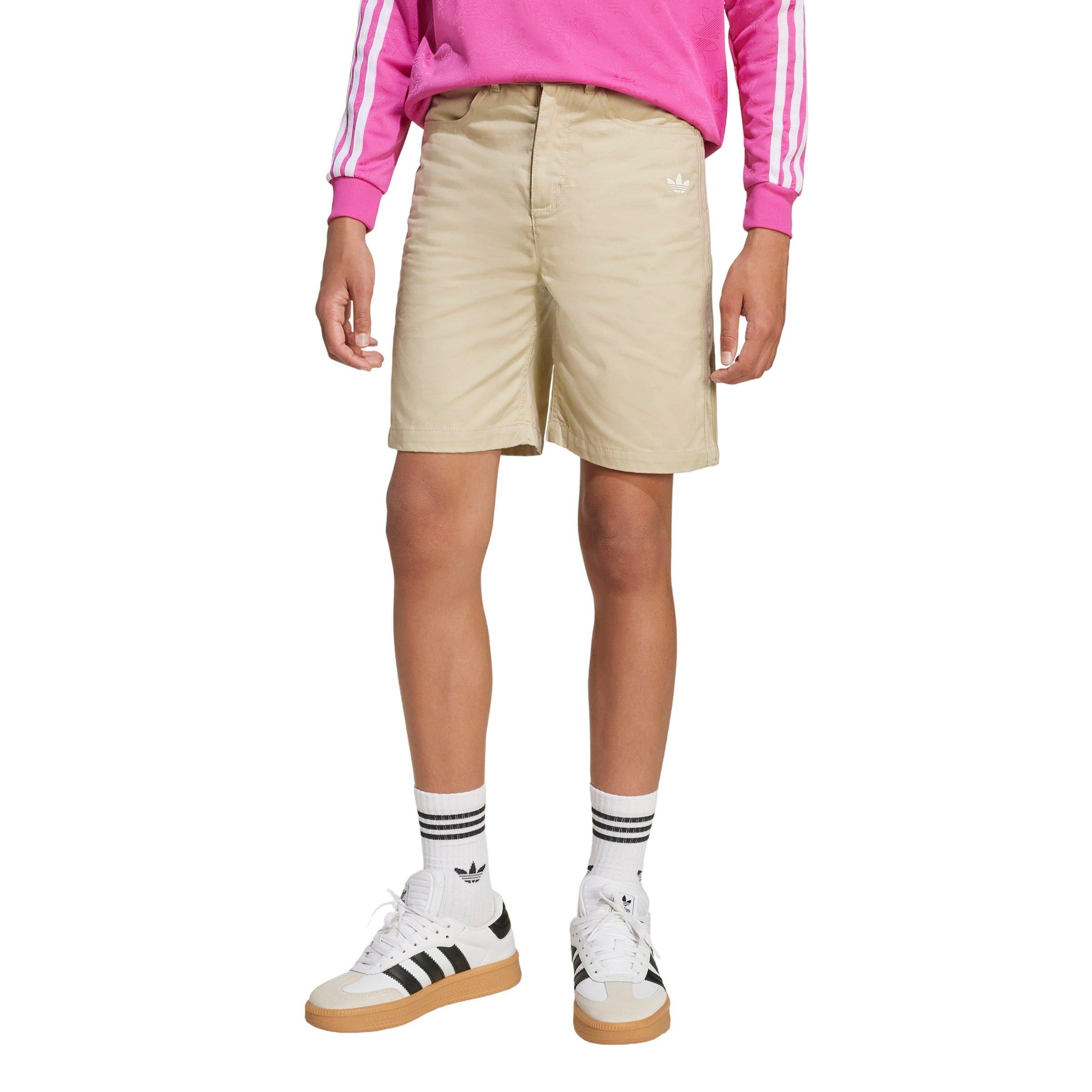 Color: KHAKI