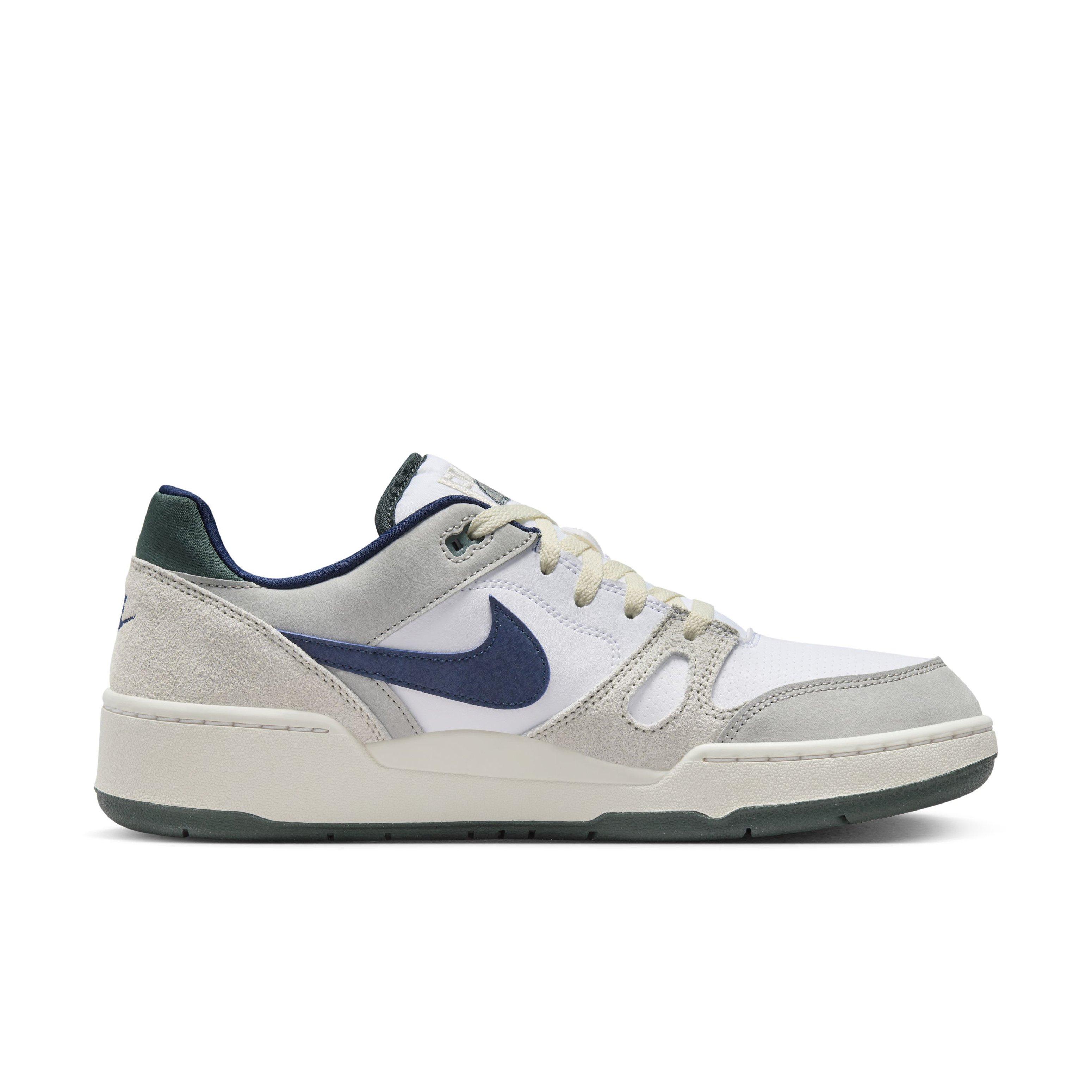 Color: WHITE/LT IRON/LT BONE/NAVY