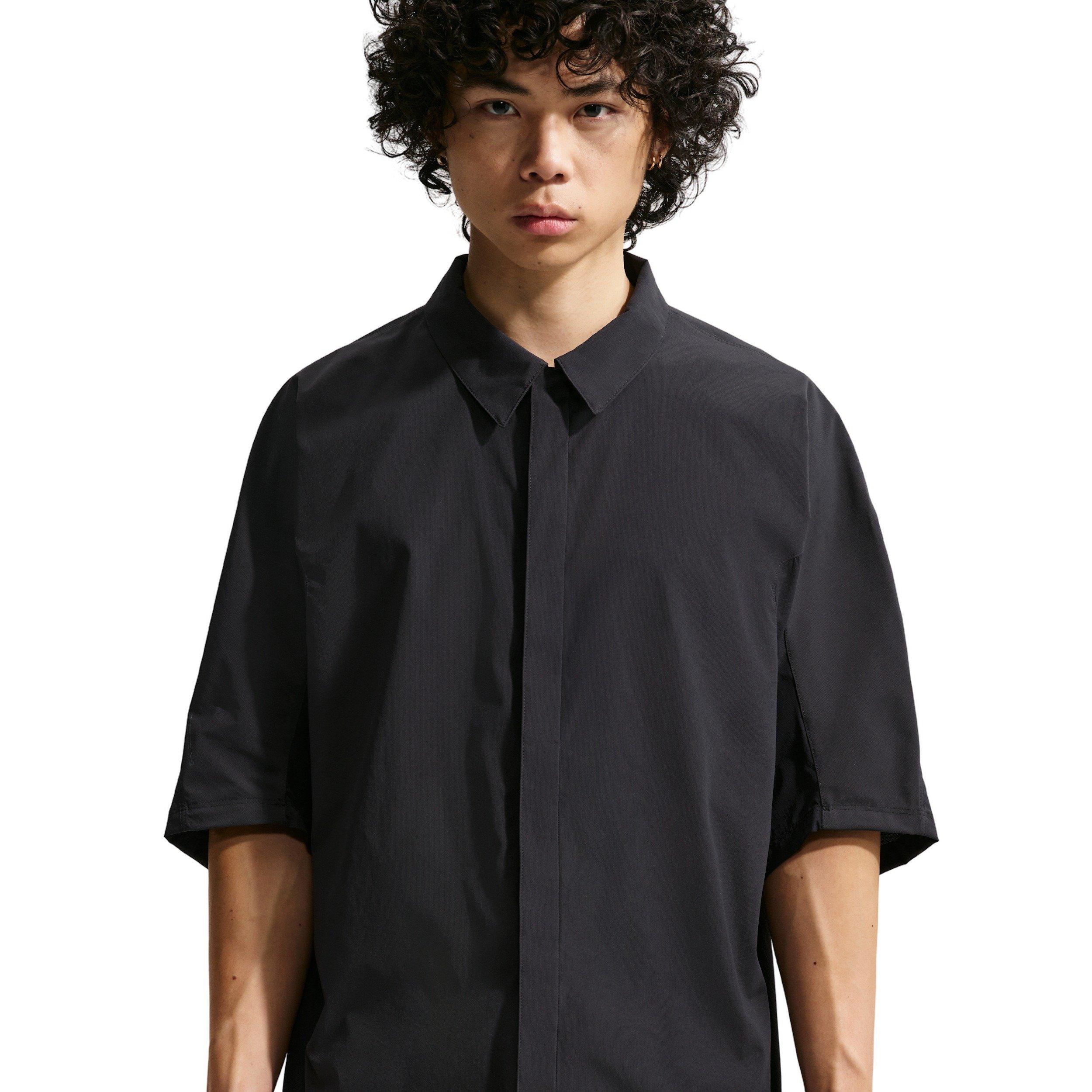 Color: BLACK