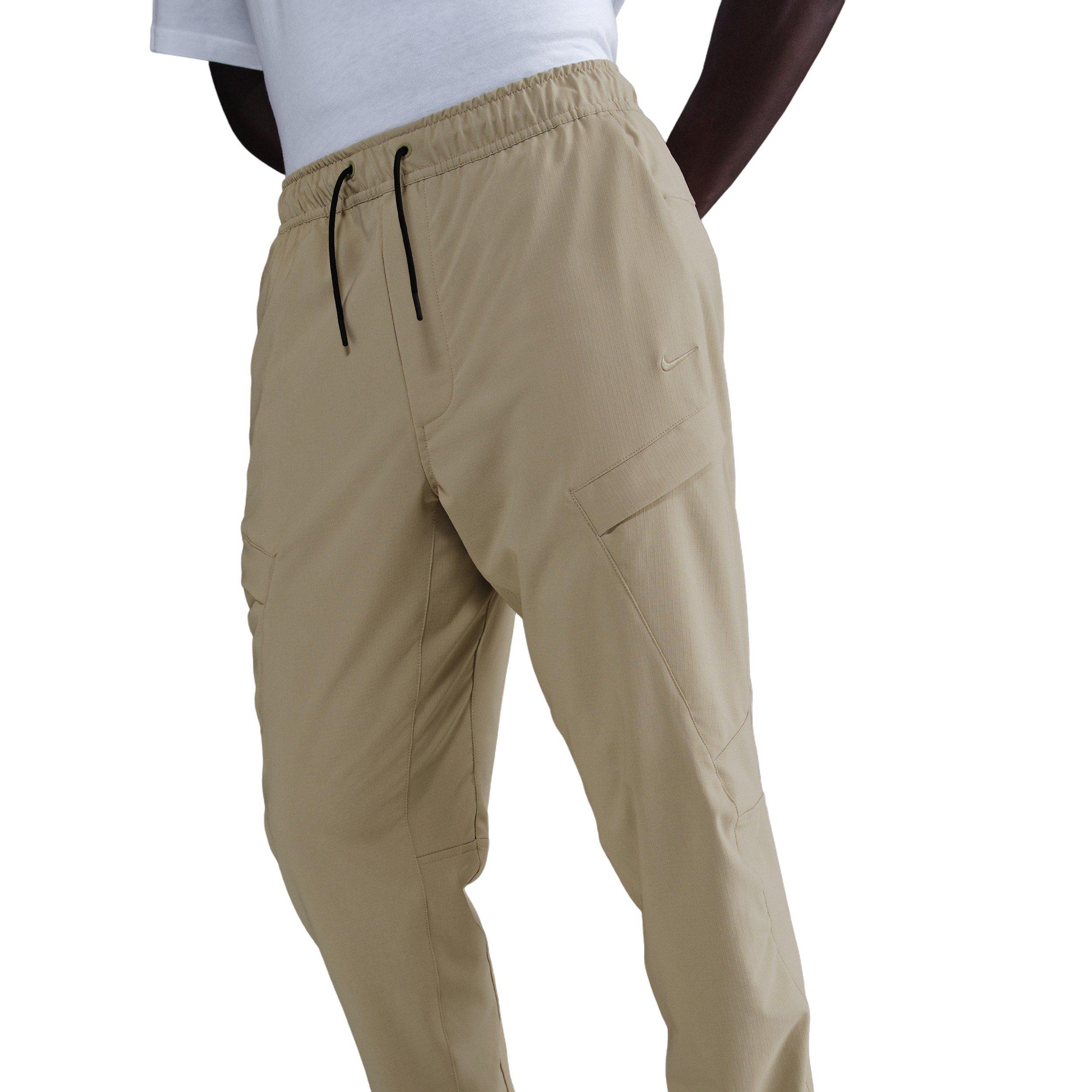 Color: KHAKI