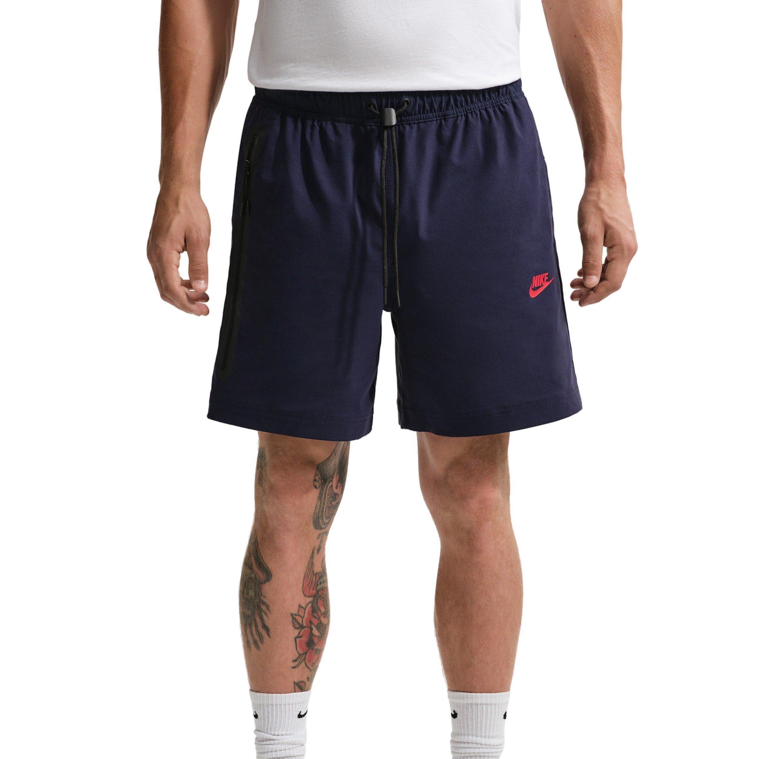 Color: NAVY