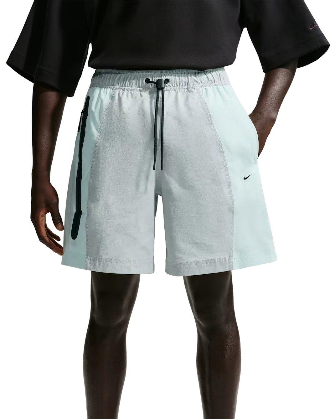 Color: SILVER/GREEN/BLACK