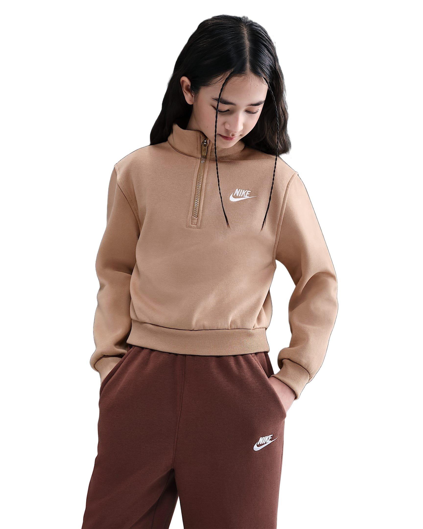 Color: BROWN