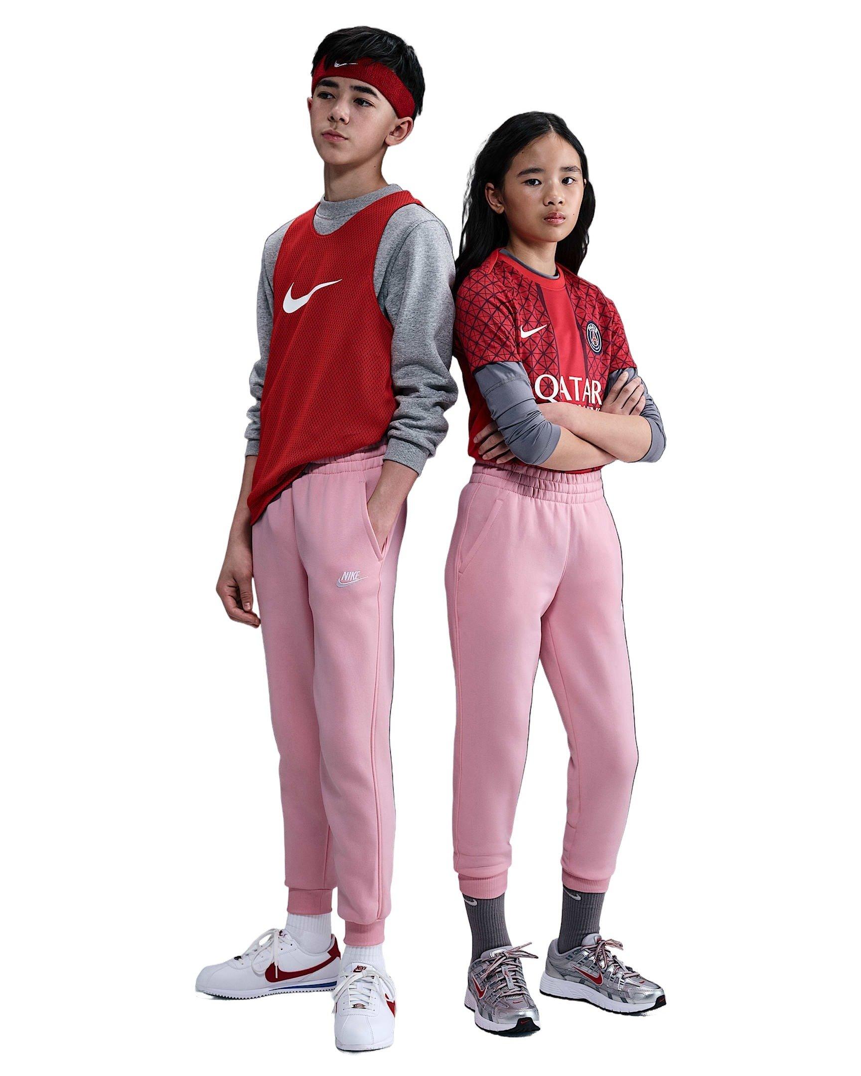 Color: PINK