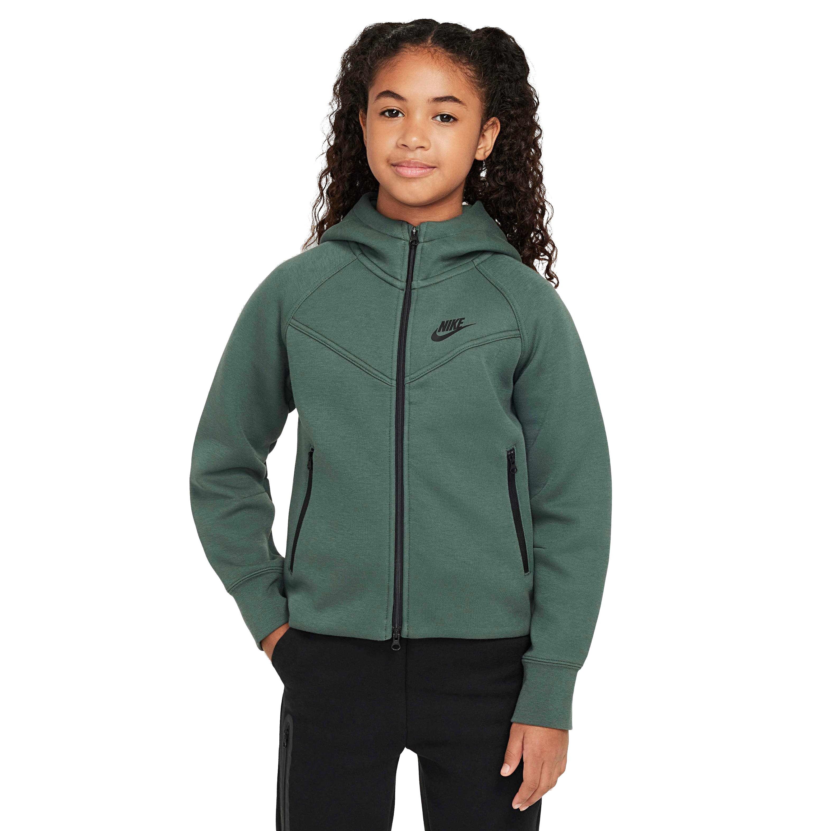 Color: GREEN