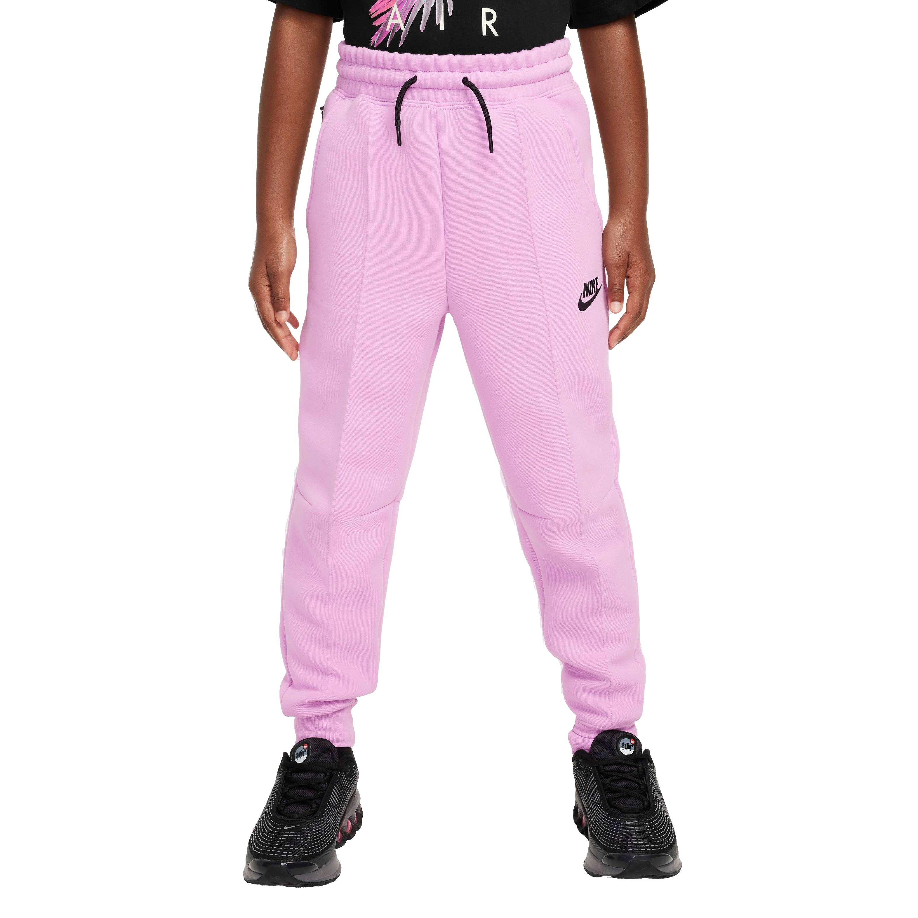 Color: PINK