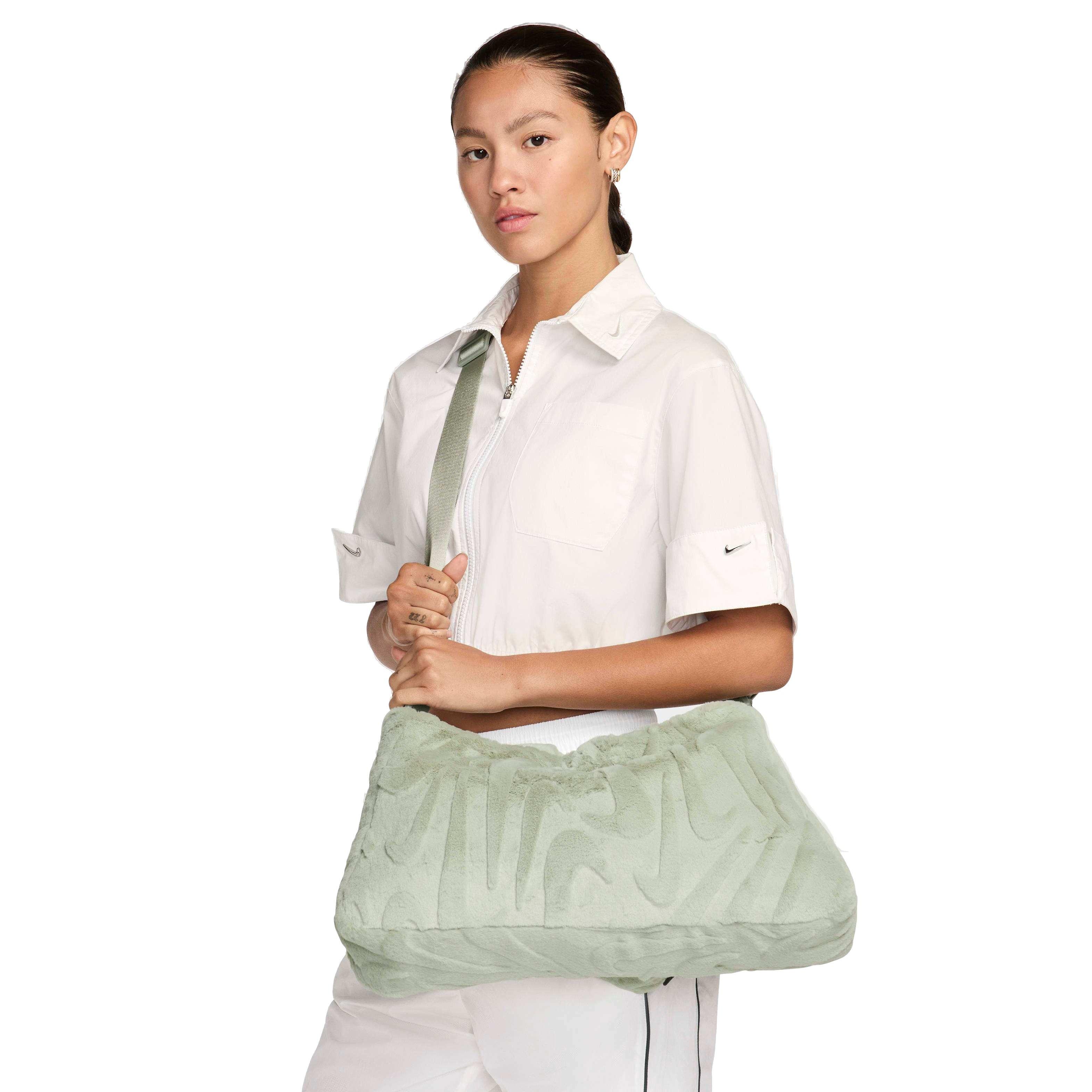 Color: JADE GREEN