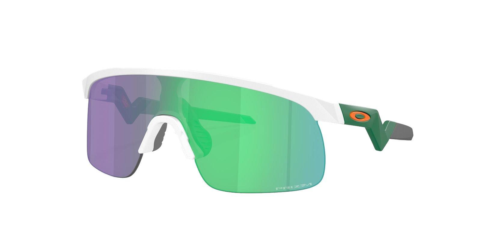 Color: WHITE/GREEN
