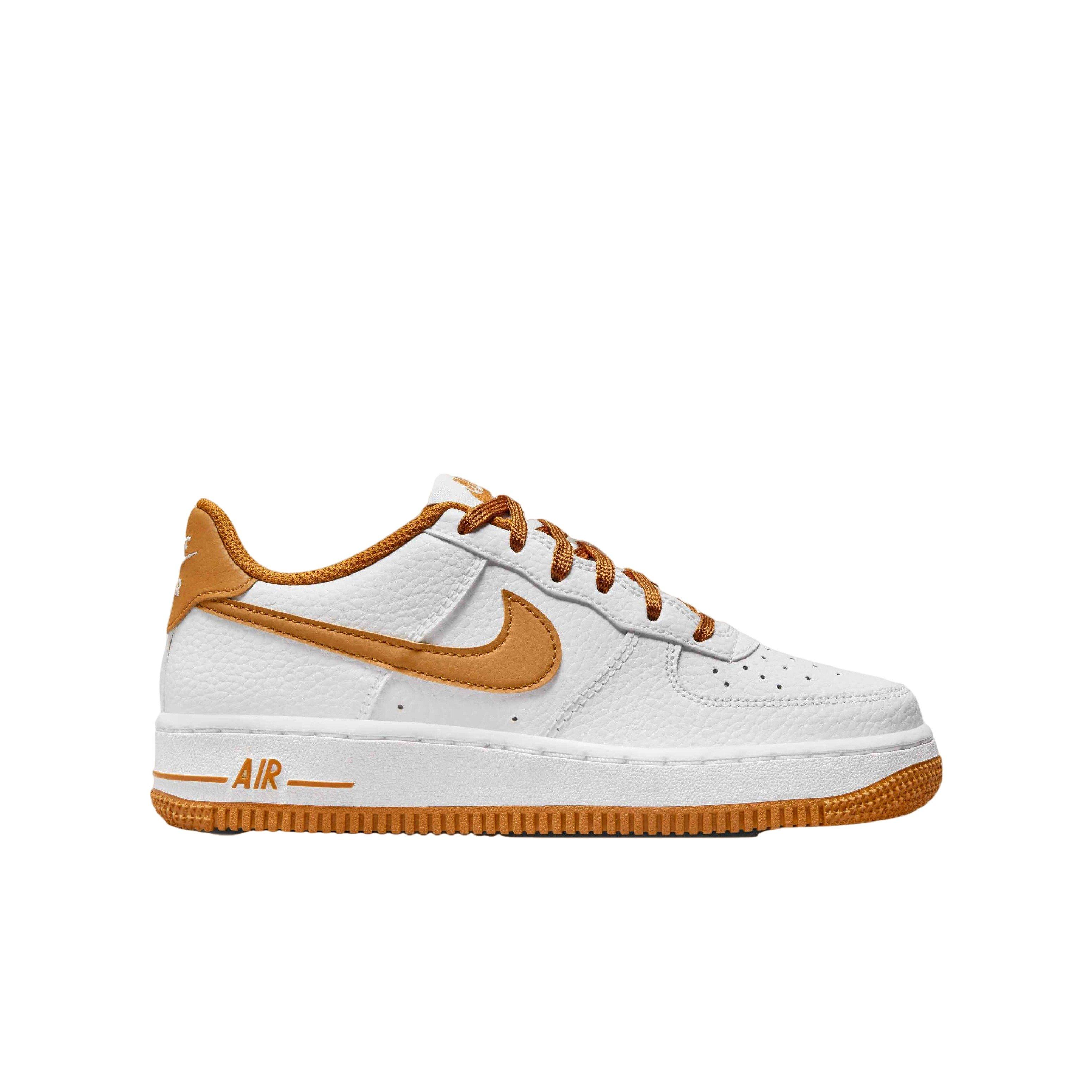 Color: WHITE/DESERT OCHRE